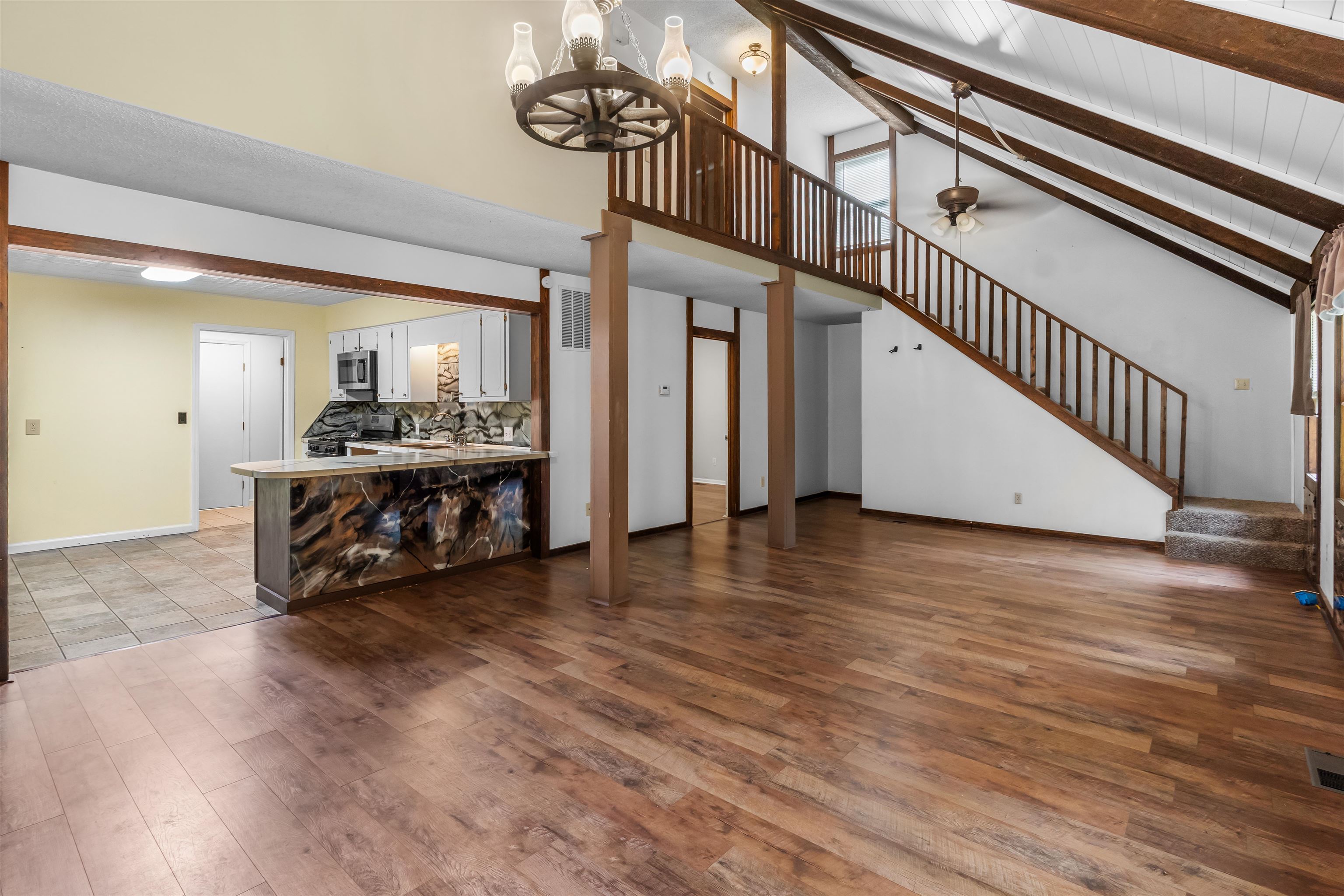 WINDSONG ACRES - Residential