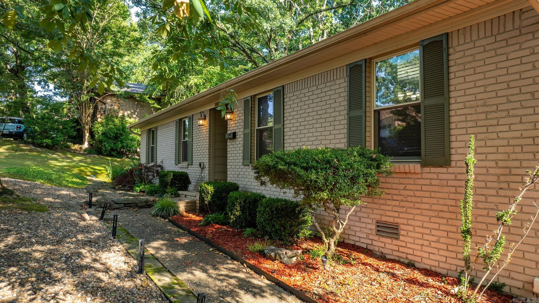 PLEASANT VALLEY - Residential
