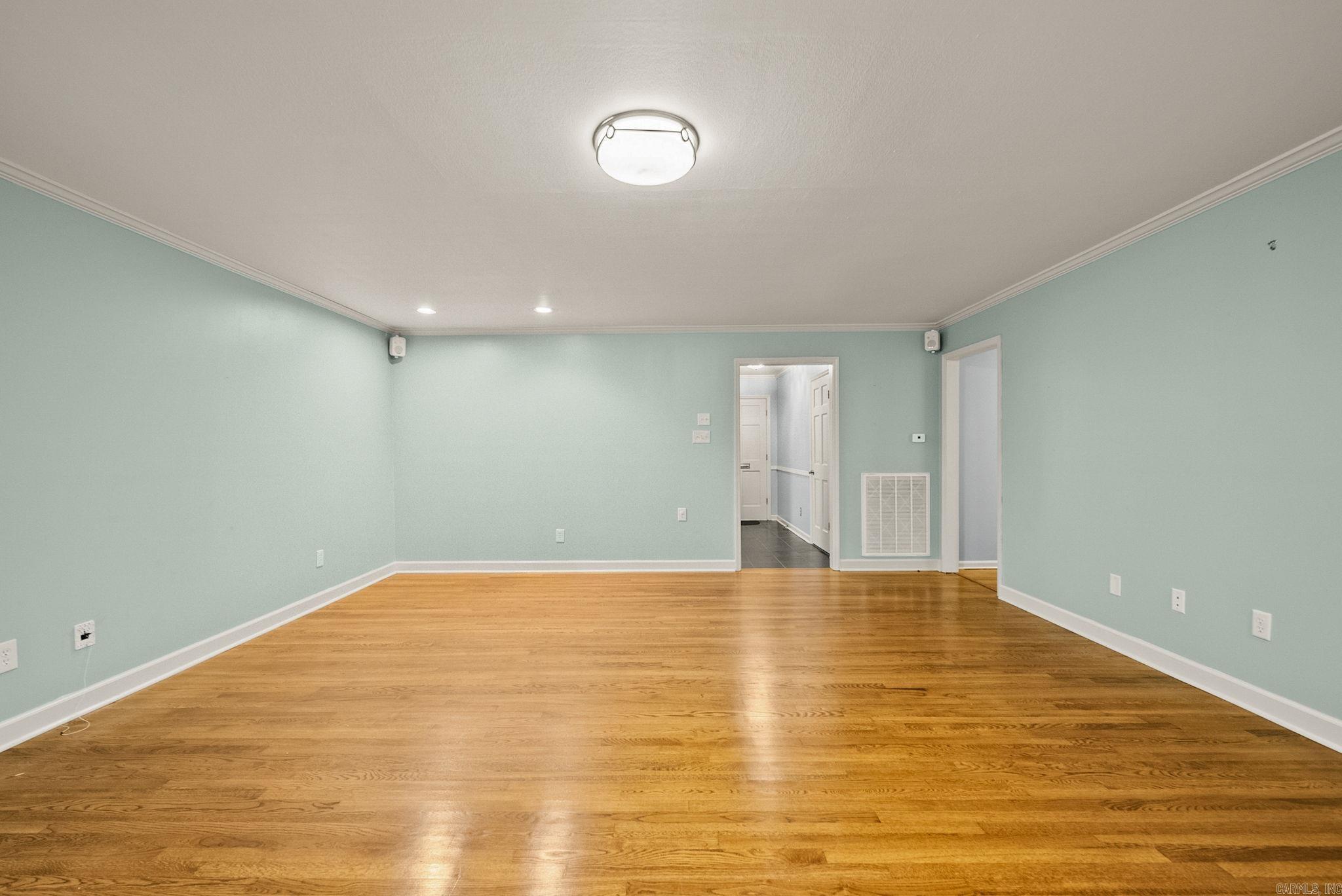 PLEASANT VALLEY - Residential