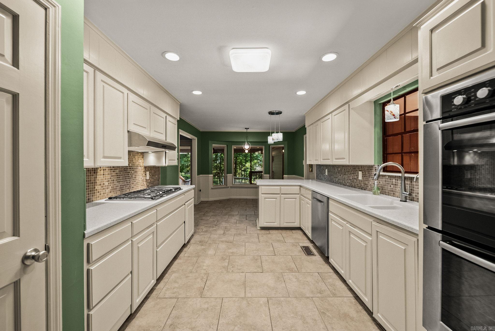 PLEASANT VALLEY - Residential