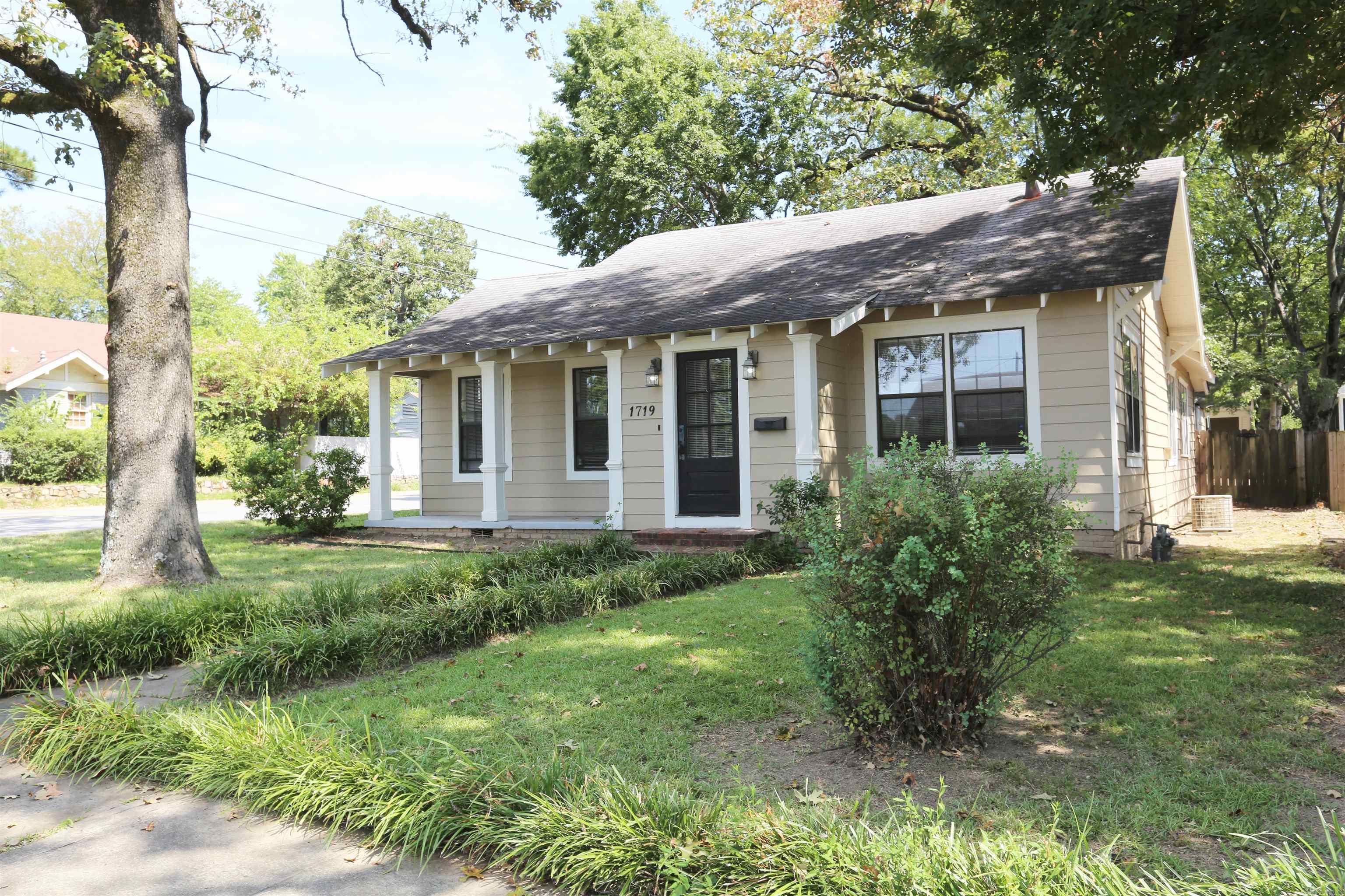 Mountain Park - Residential Lease