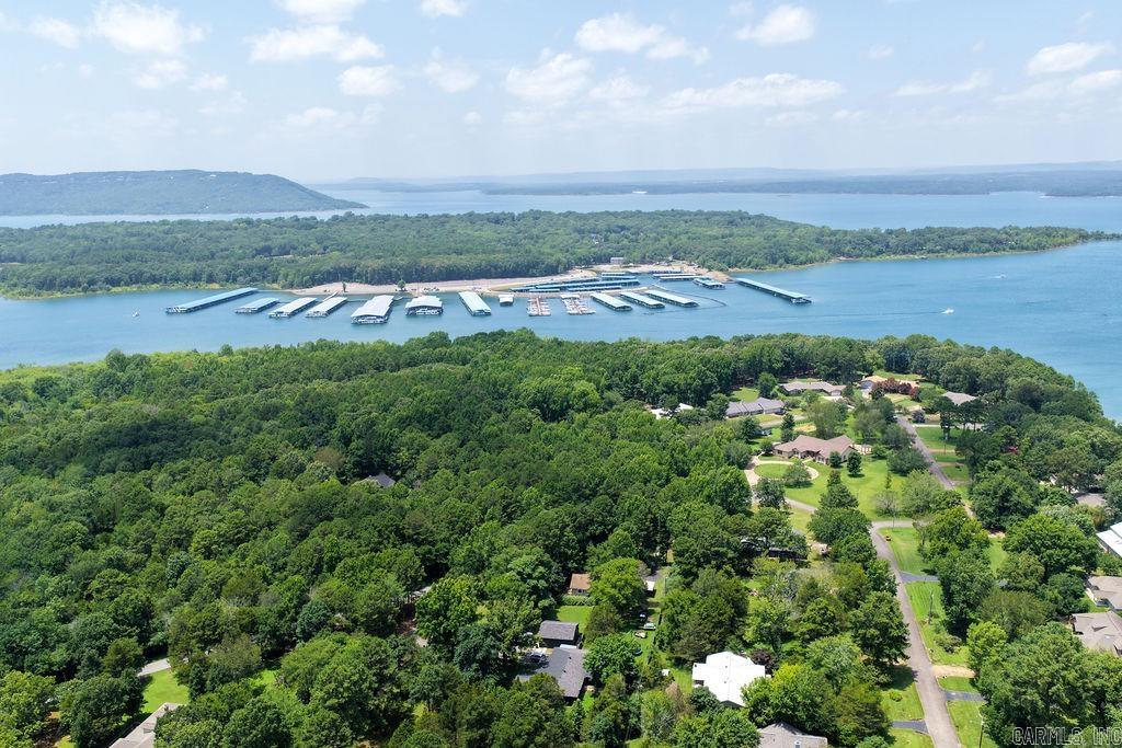 BELOIT BAY - LAKE - Residential