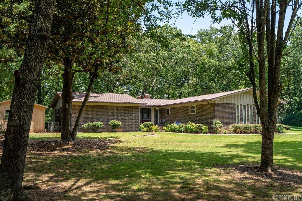 BELOIT BAY - LAKE - Residential