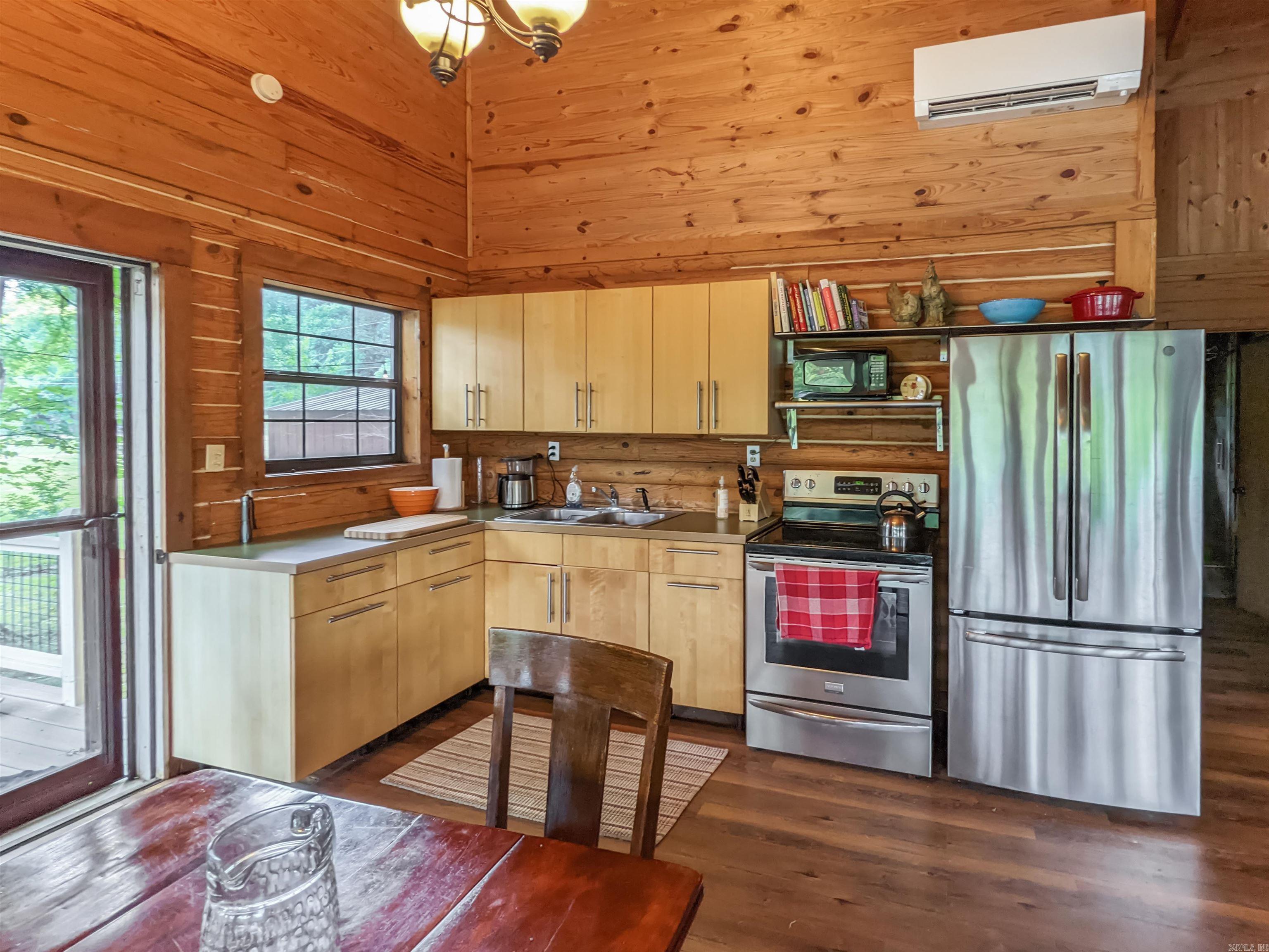 WHITE RIVER MEADOWS - Residential