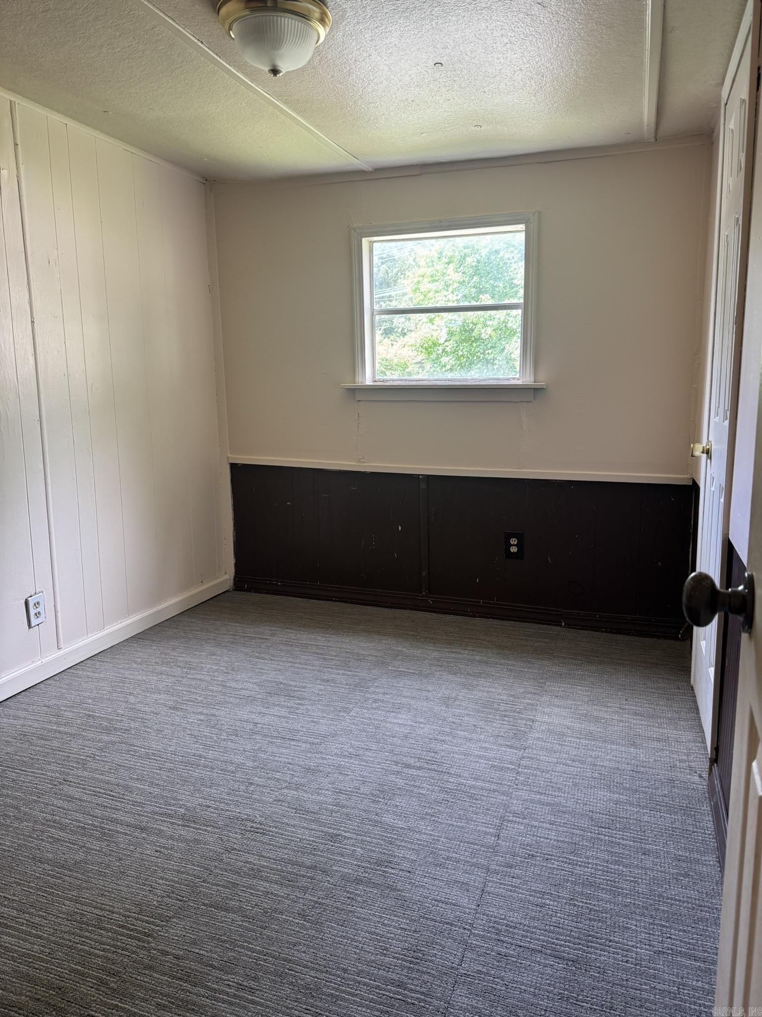 Not in Subdivision - Residential Lease