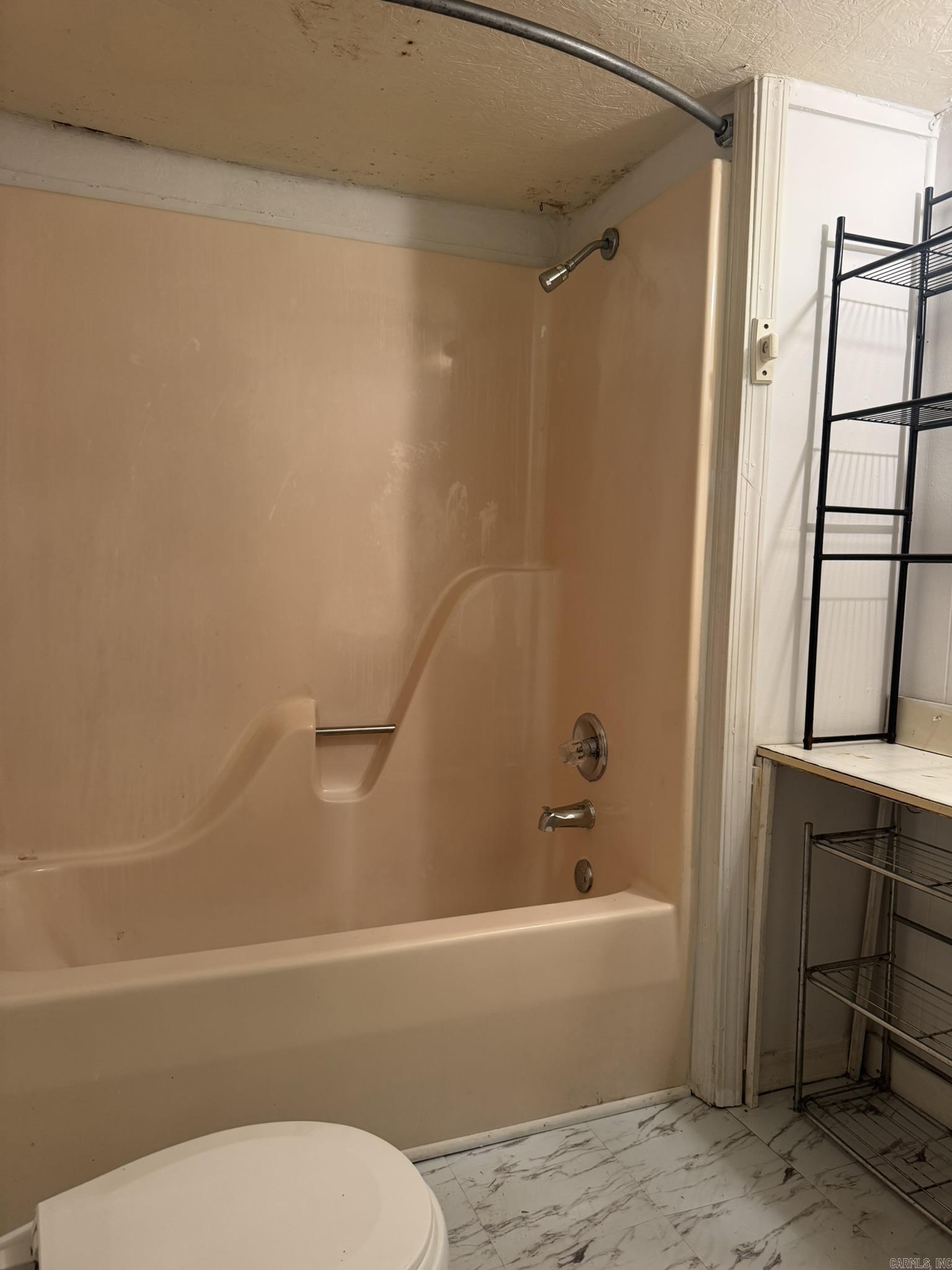 Not in Subdivision - Residential Lease