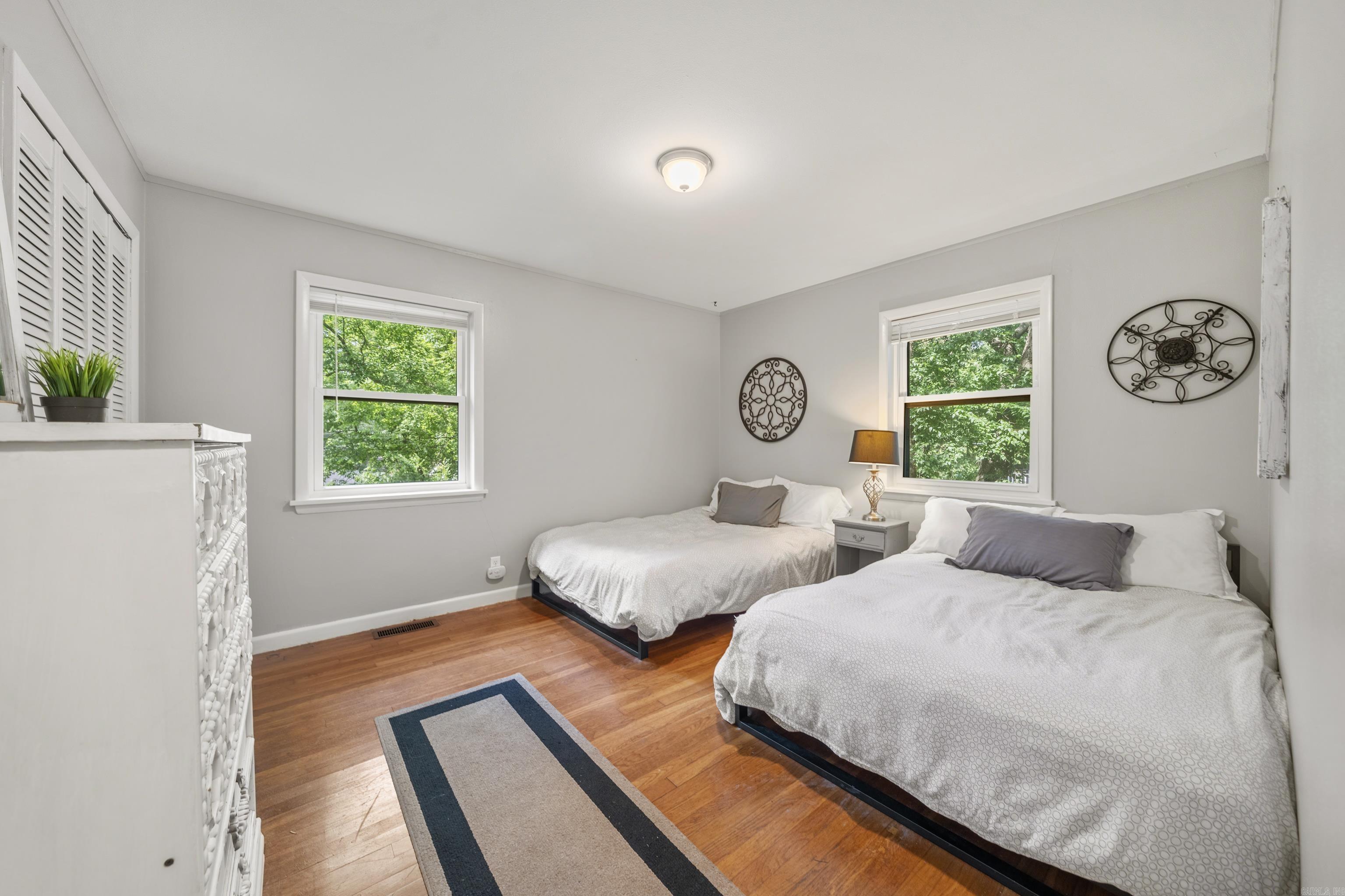 BROWNS - Residential