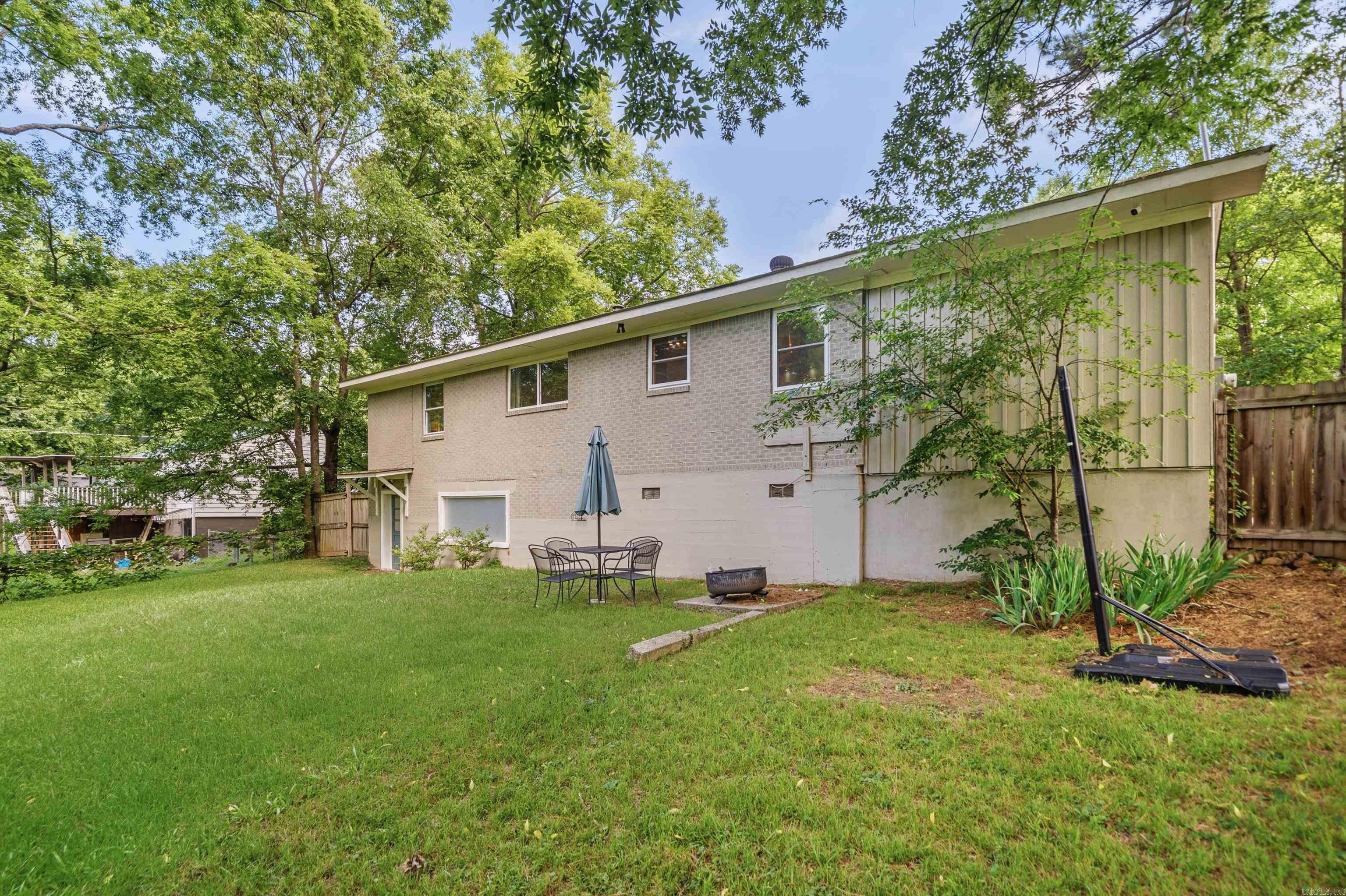 BROWNS - Residential