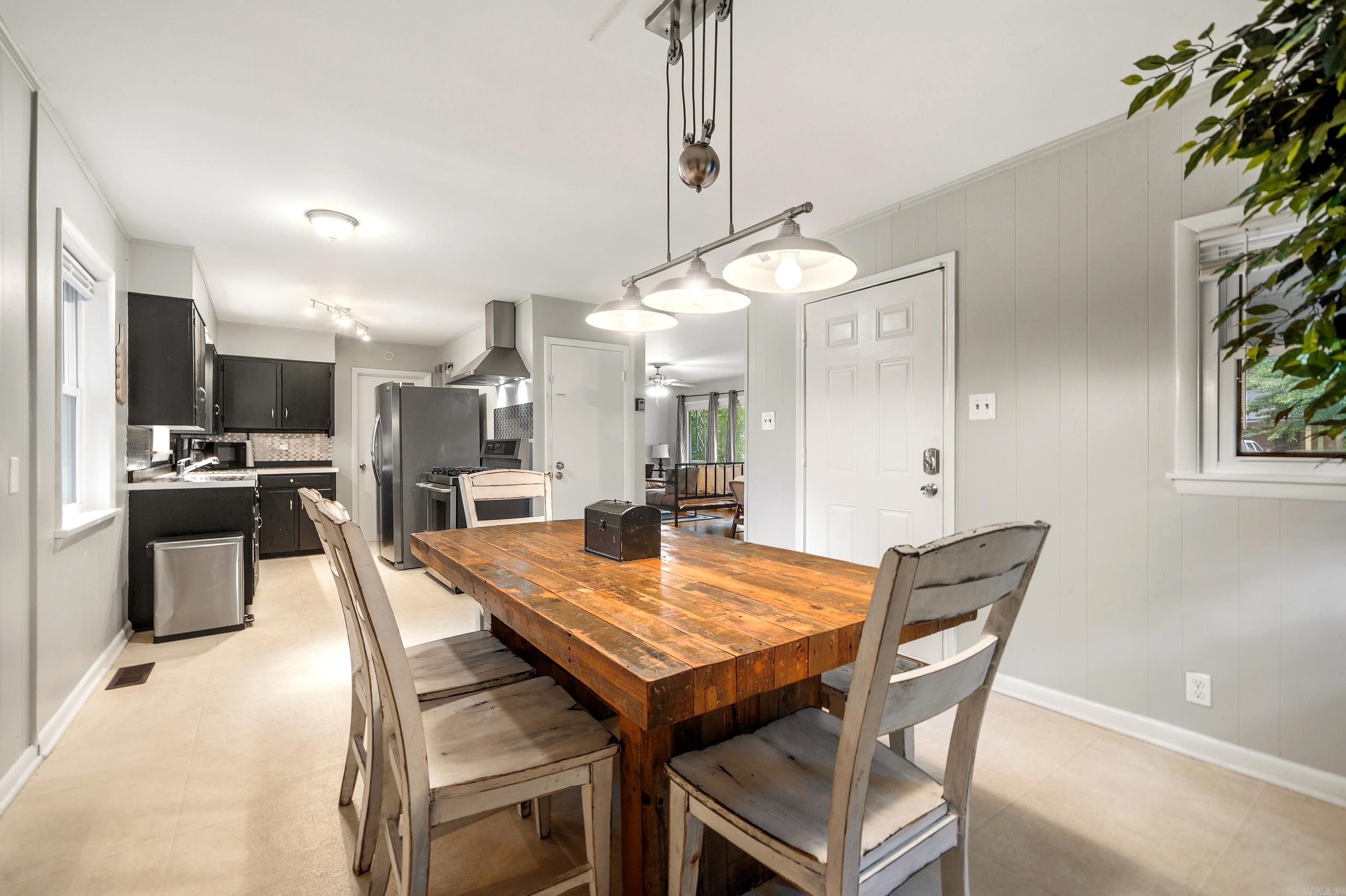BROWNS - Residential