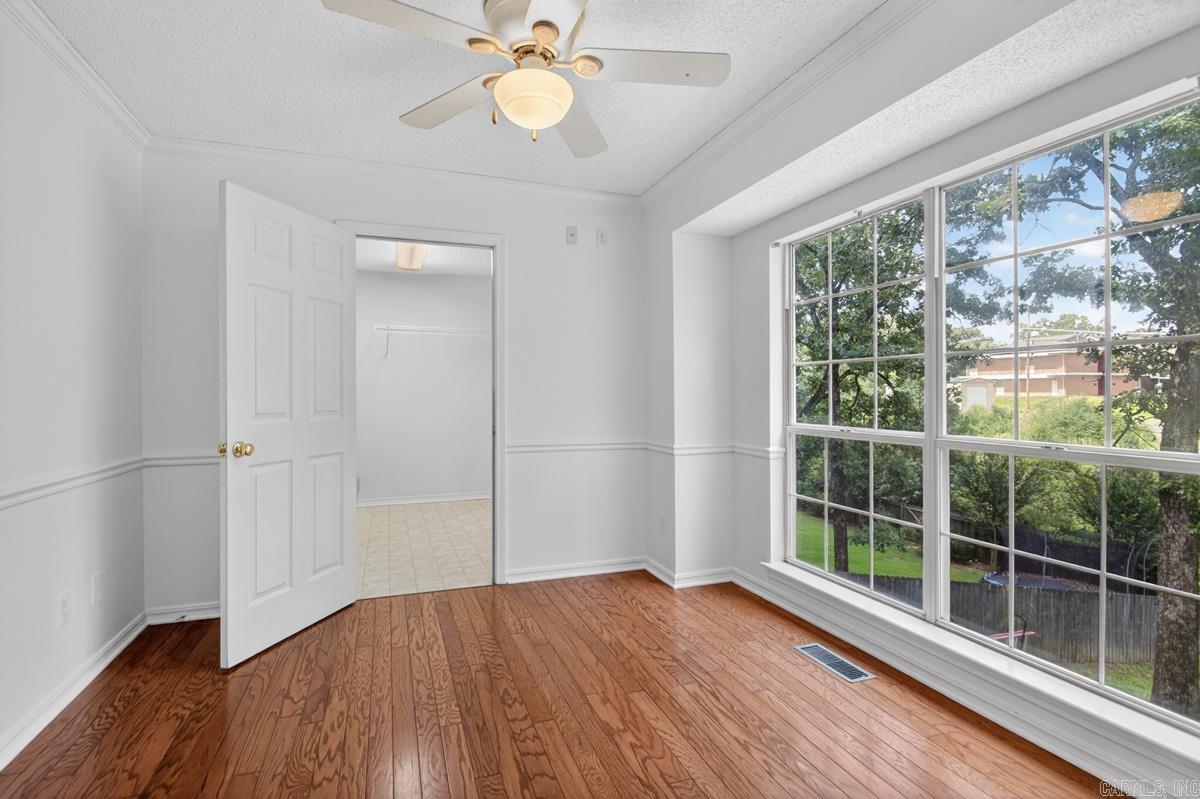 OVERBROOK - Residential