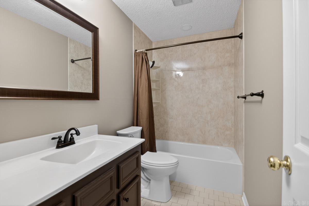 OVERBROOK - Residential