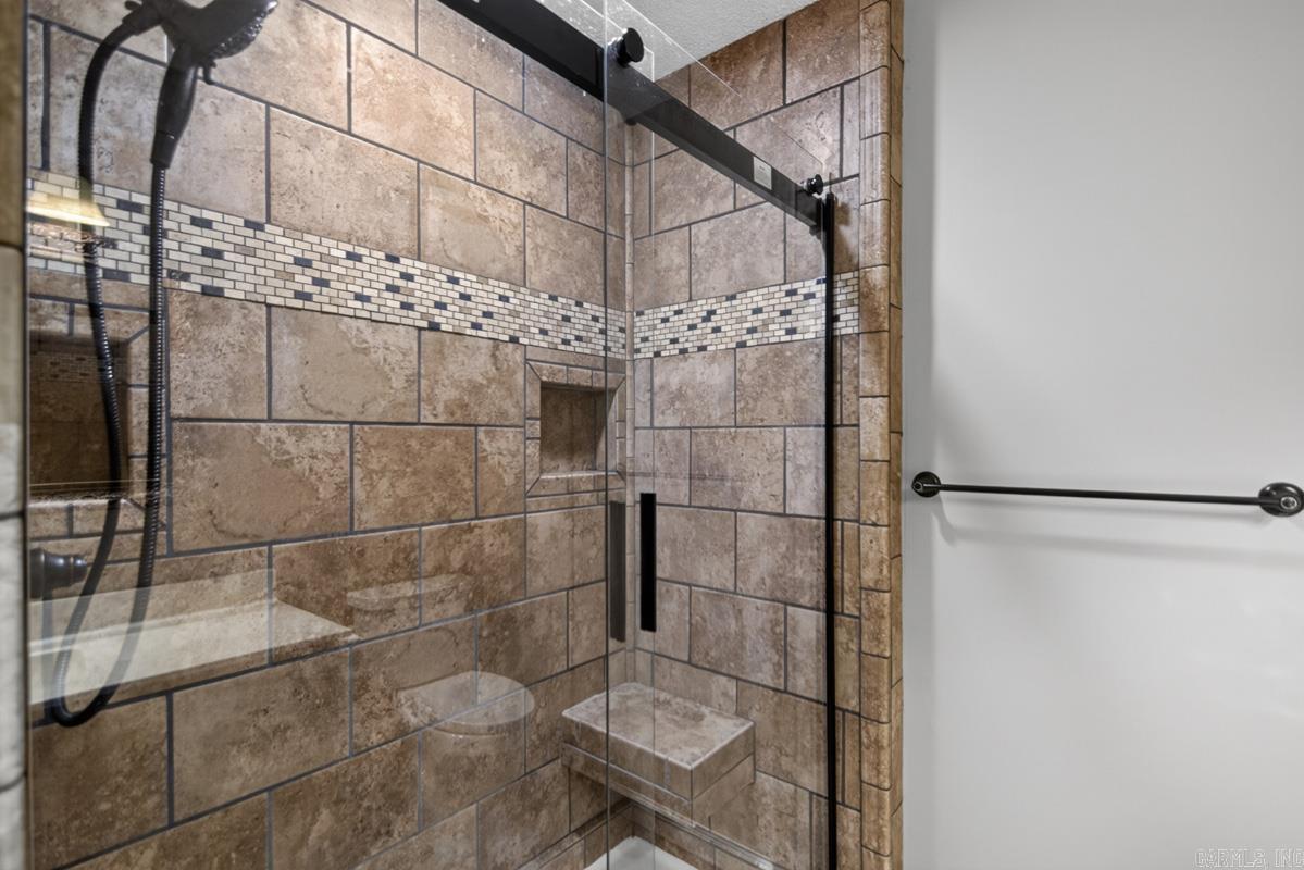 OVERBROOK - Residential