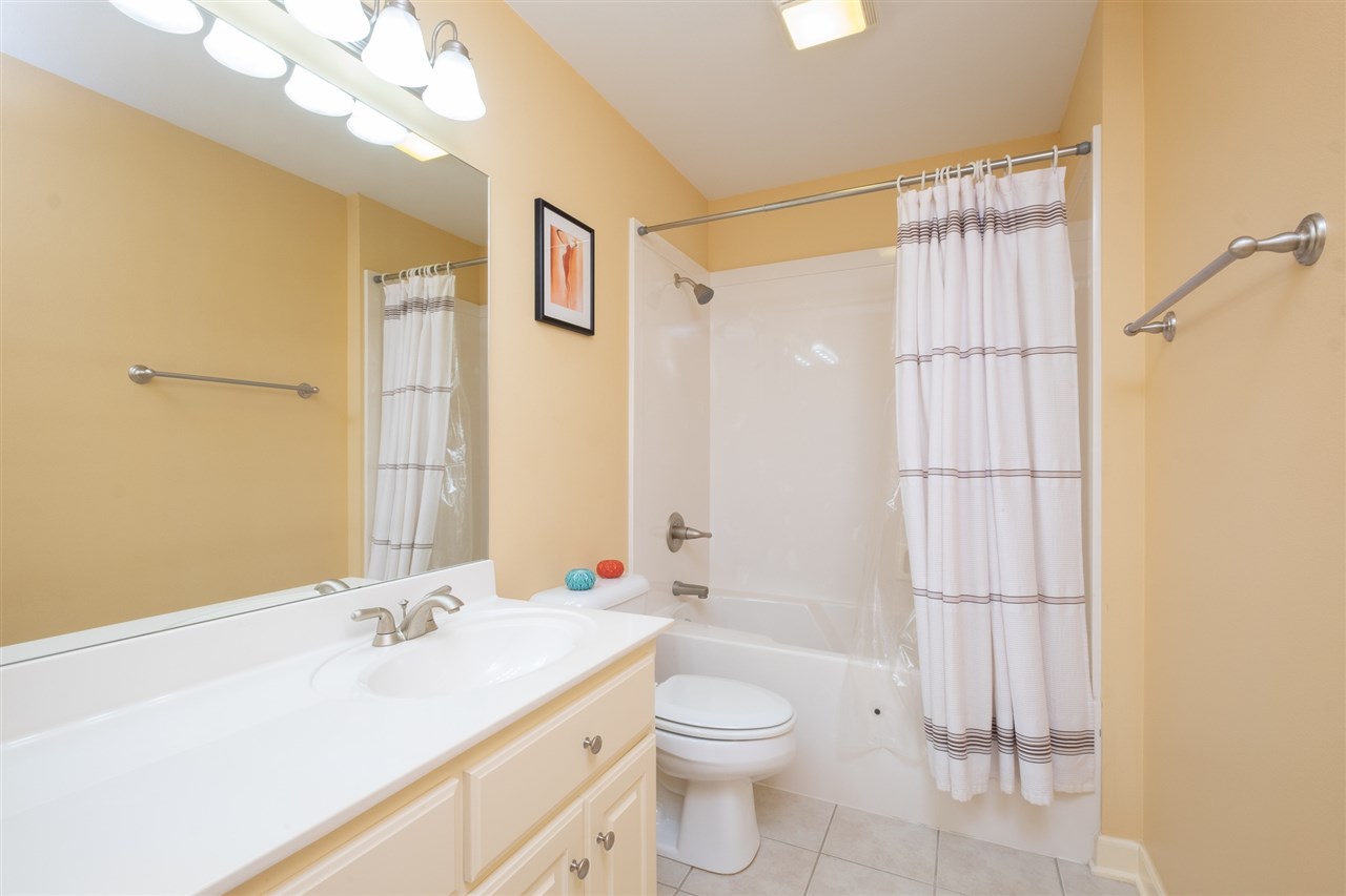 CHENAL VALLEY LAMARCHE PLACE NBH - Residential