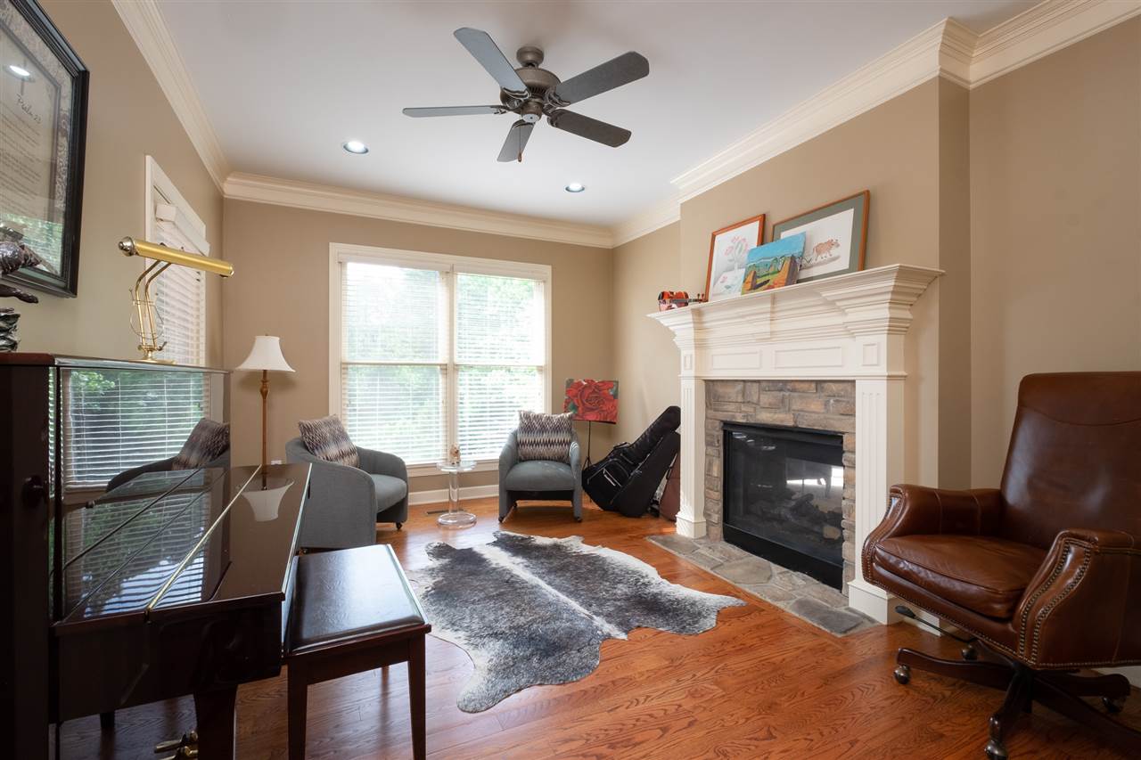 CHENAL VALLEY LAMARCHE PLACE NBH - Residential