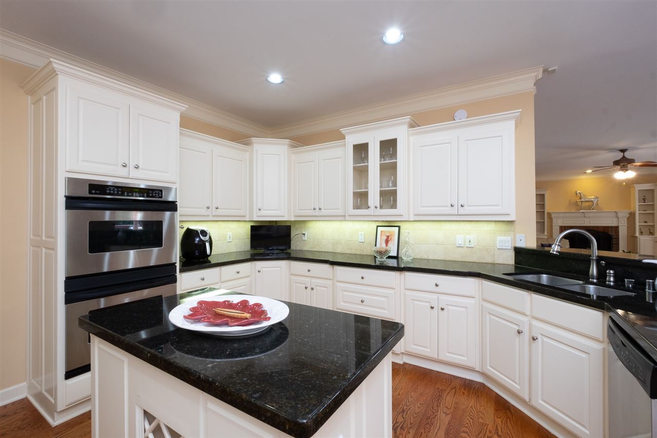 CHENAL VALLEY LAMARCHE PLACE NBH - Residential