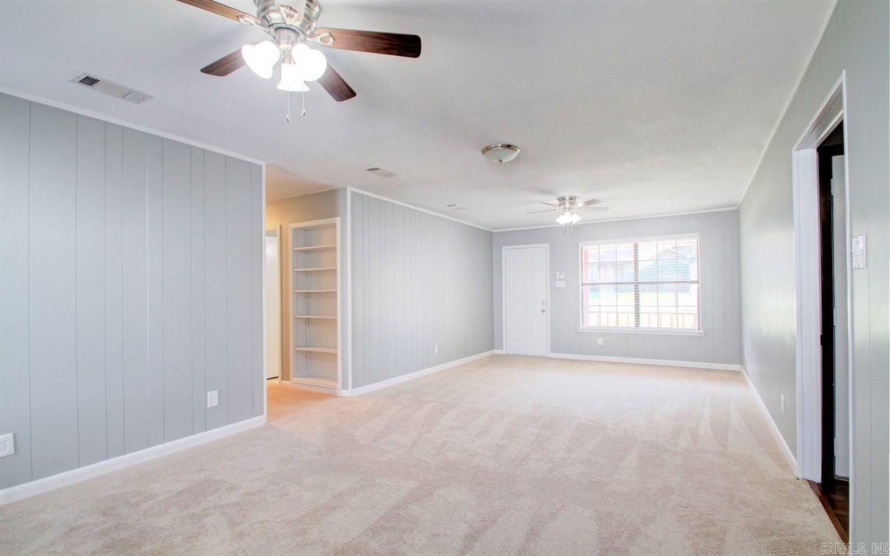 OTTER CREEK COMMUNITY - Residential