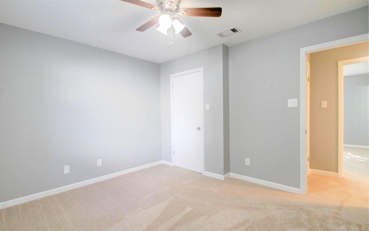 OTTER CREEK COMMUNITY - Residential