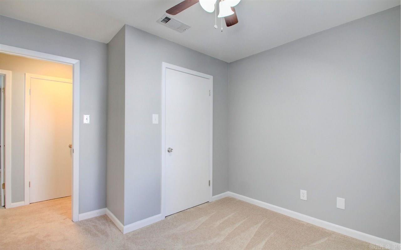 OTTER CREEK COMMUNITY - Residential