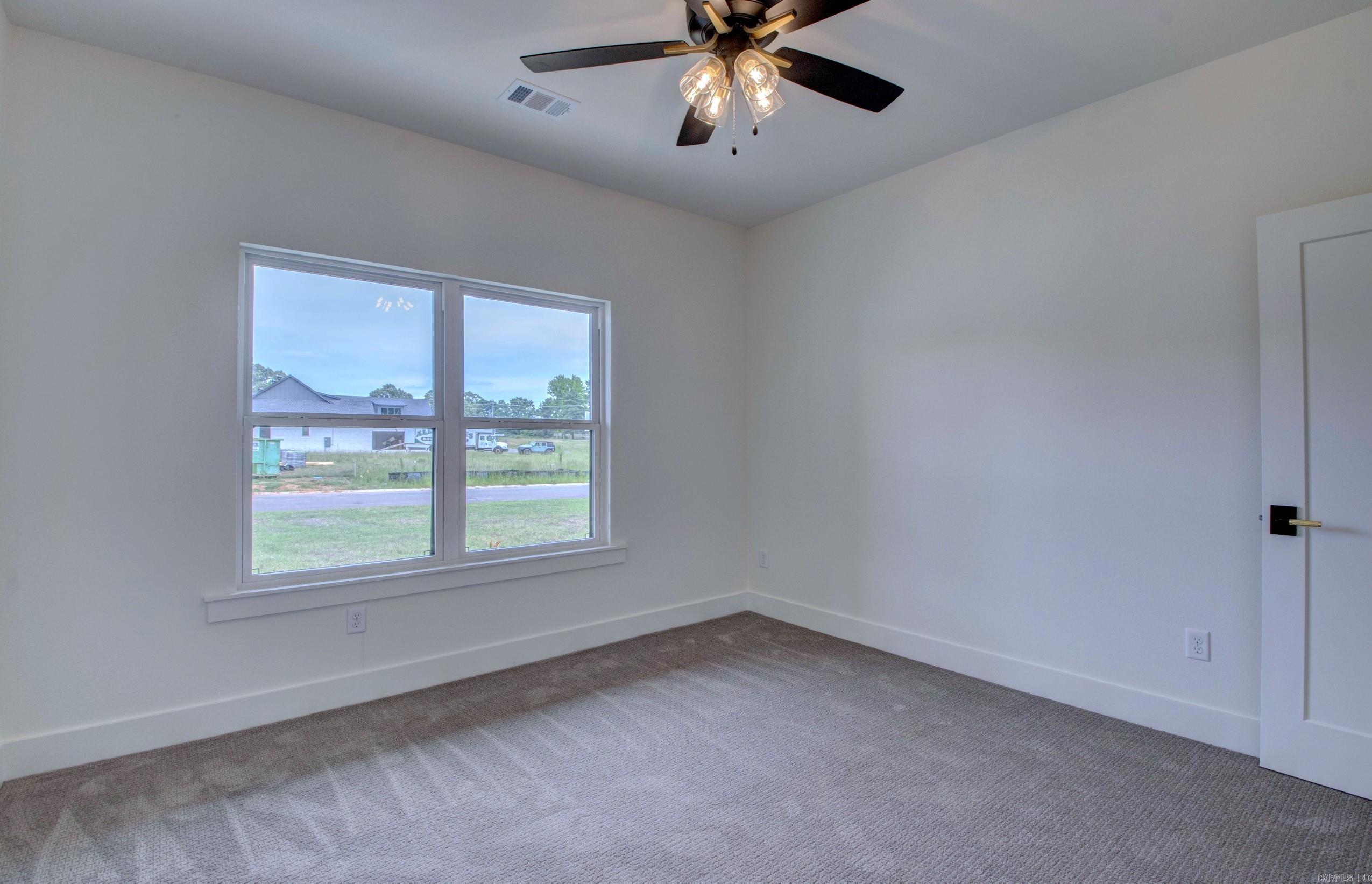 WINDRIDGE ESTATES PHASE 1 - Residential