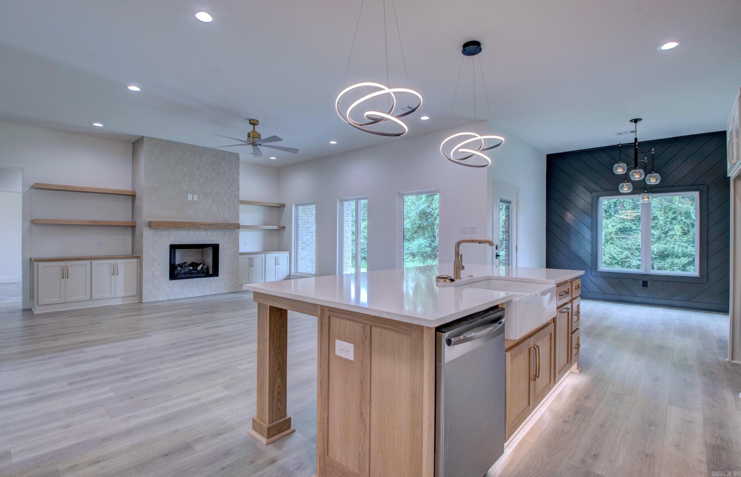 WINDRIDGE ESTATES PHASE 1 - Residential