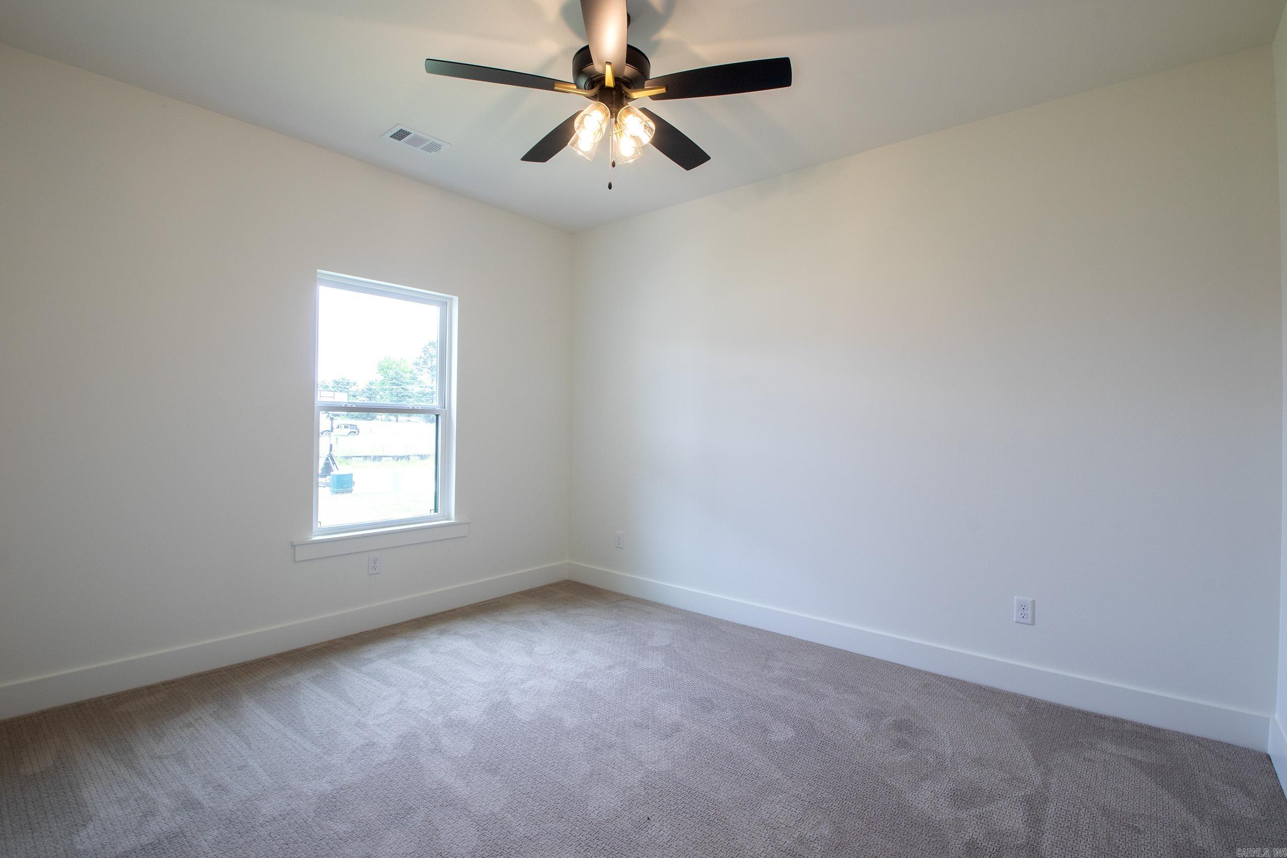 WINDRIDGE ESTATES PHASE 1 - Residential