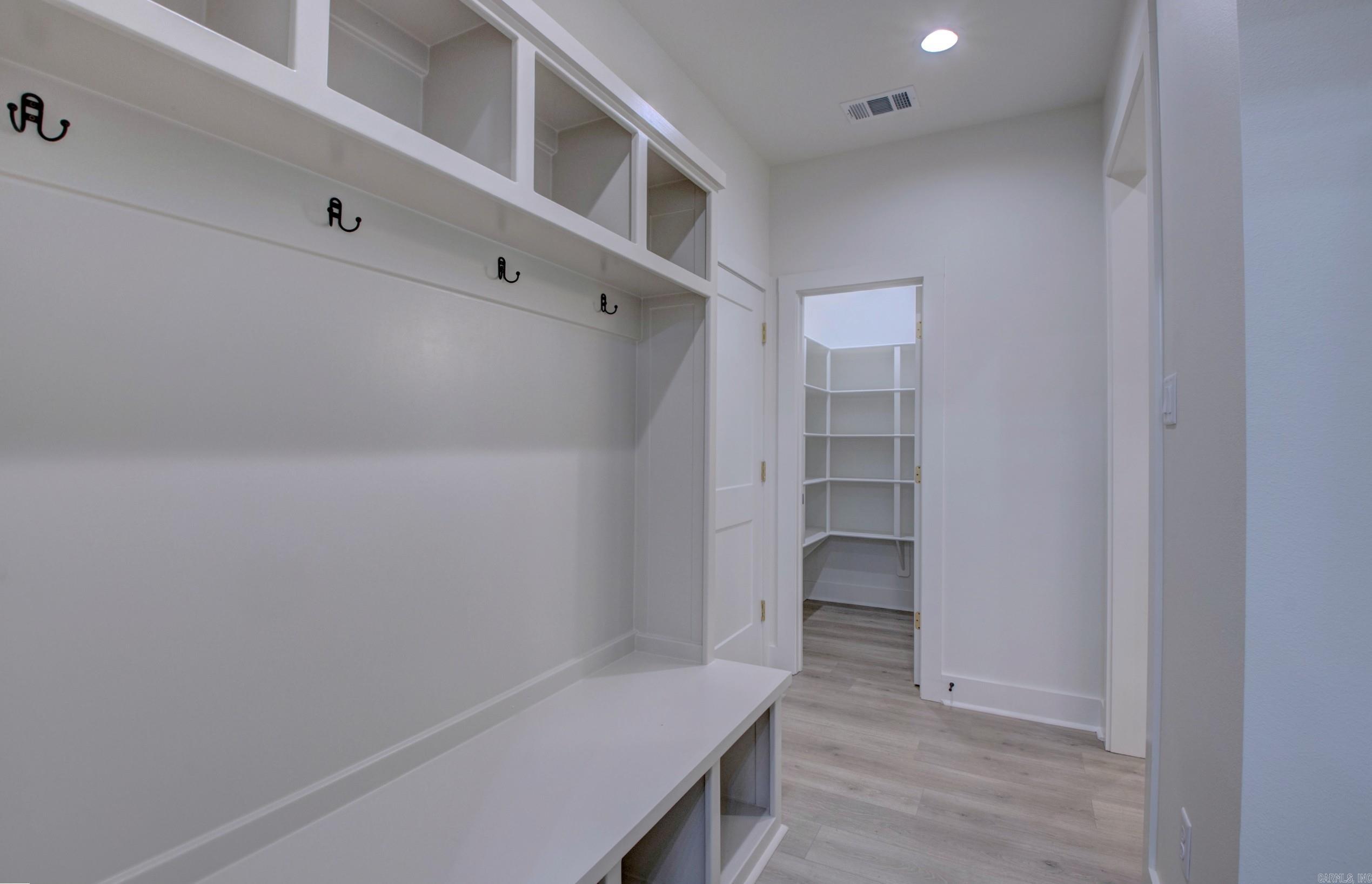 WINDRIDGE ESTATES PHASE 1 - Residential