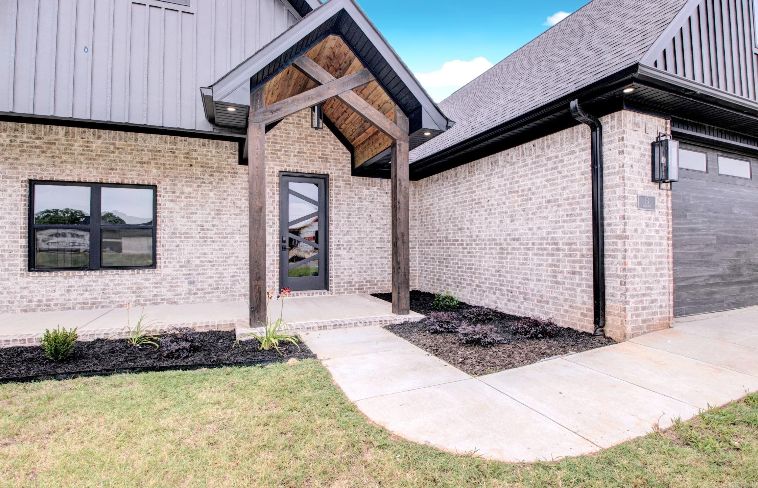 WINDRIDGE ESTATES PHASE 1 - Residential