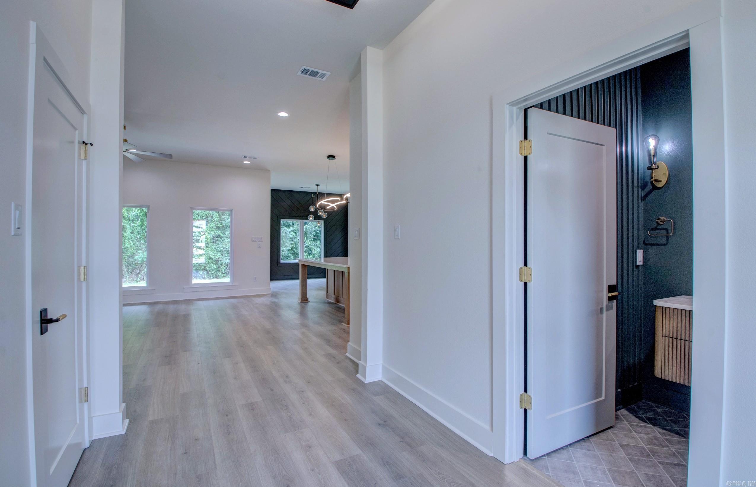 WINDRIDGE ESTATES PHASE 1 - Residential