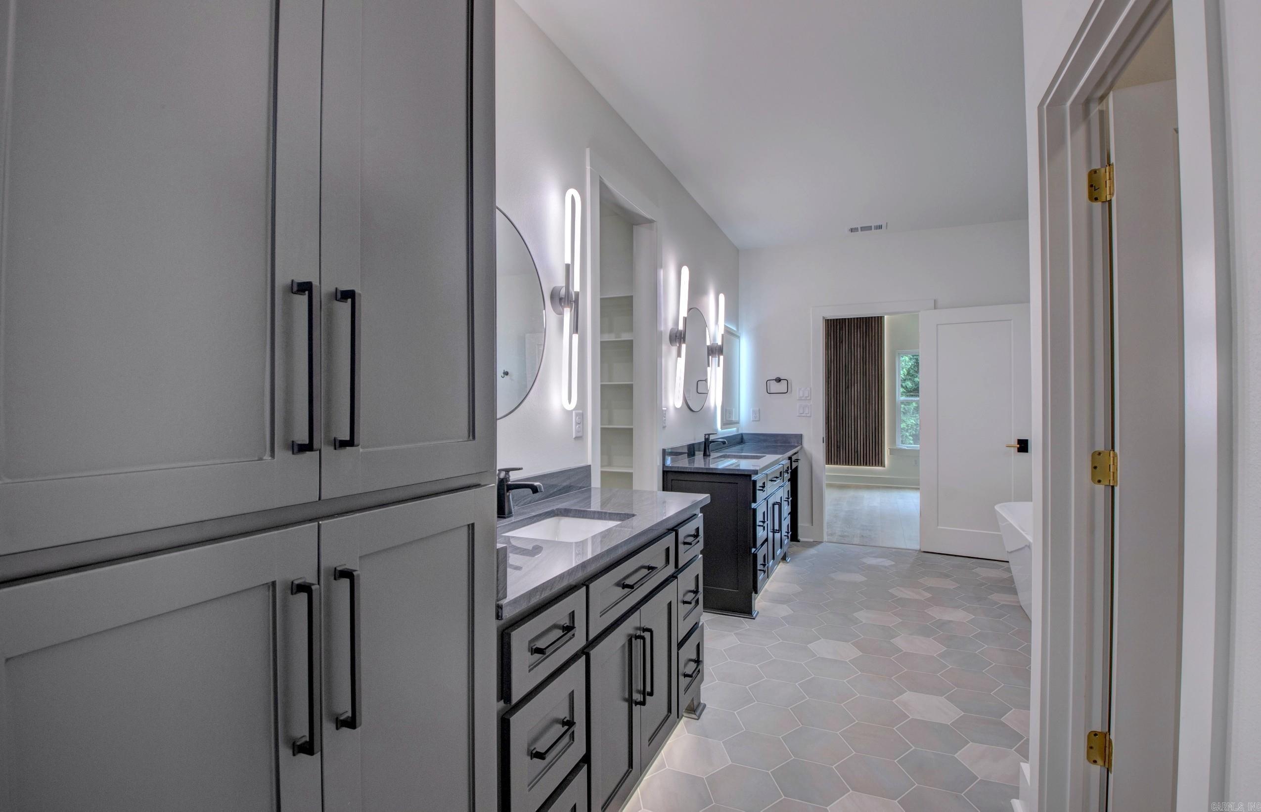 WINDRIDGE ESTATES PHASE 1 - Residential