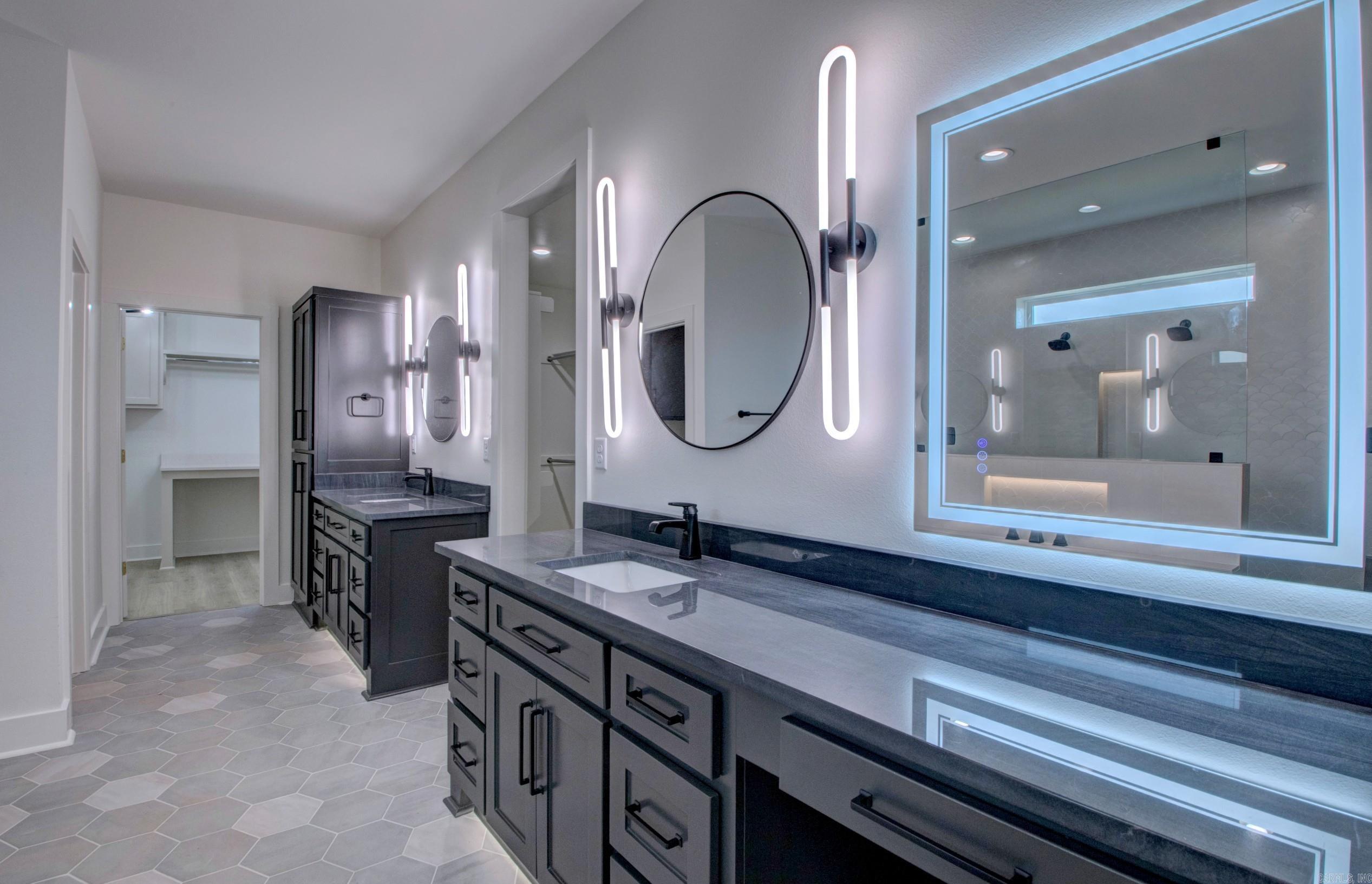 WINDRIDGE ESTATES PHASE 1 - Residential