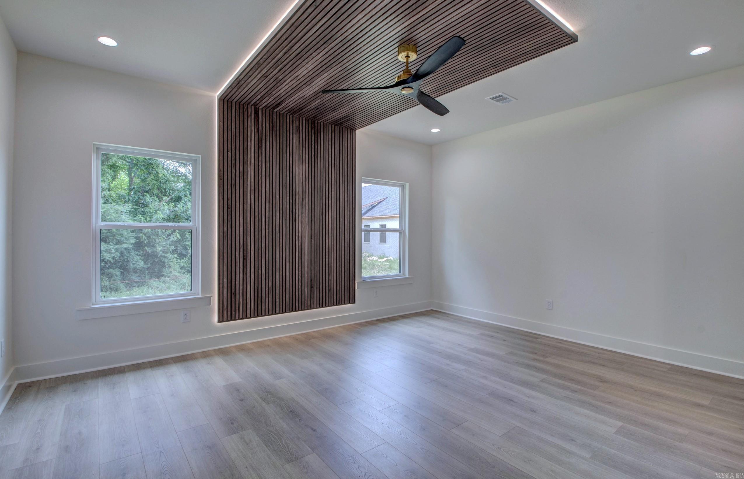 WINDRIDGE ESTATES PHASE 1 - Residential
