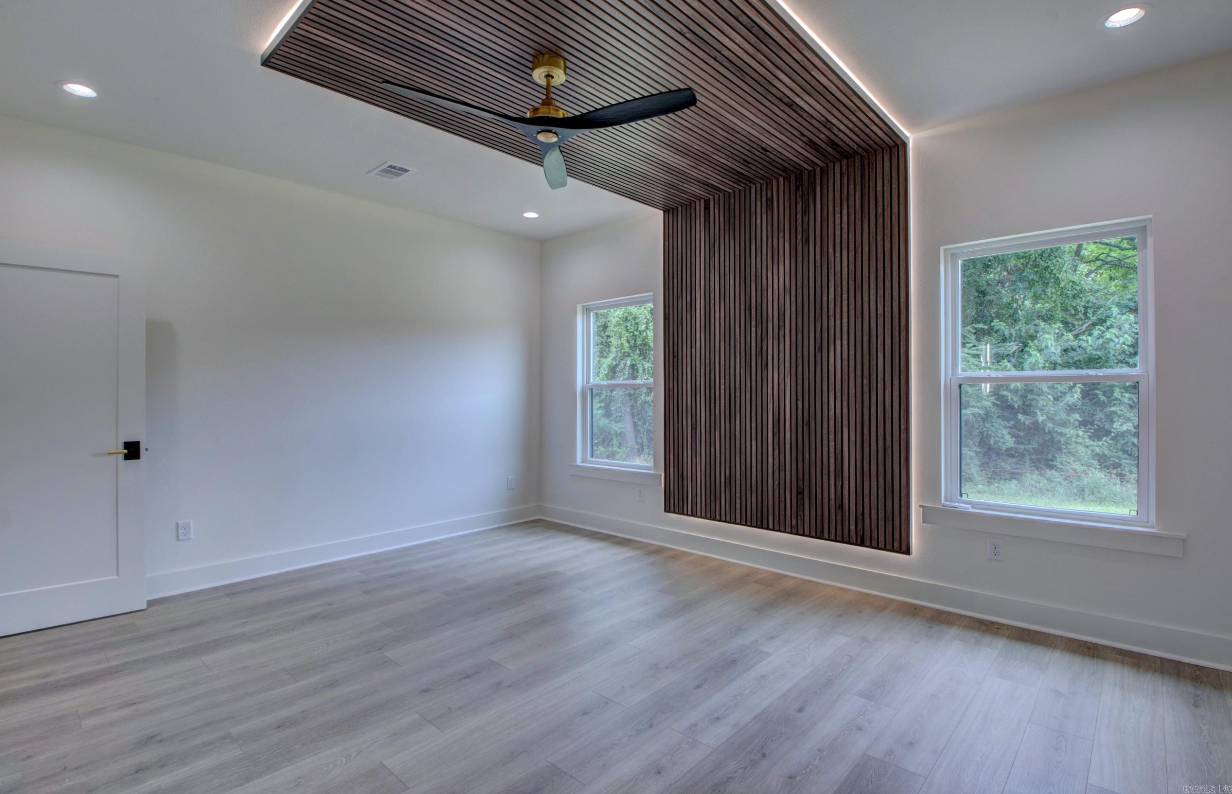 WINDRIDGE ESTATES PHASE 1 - Residential