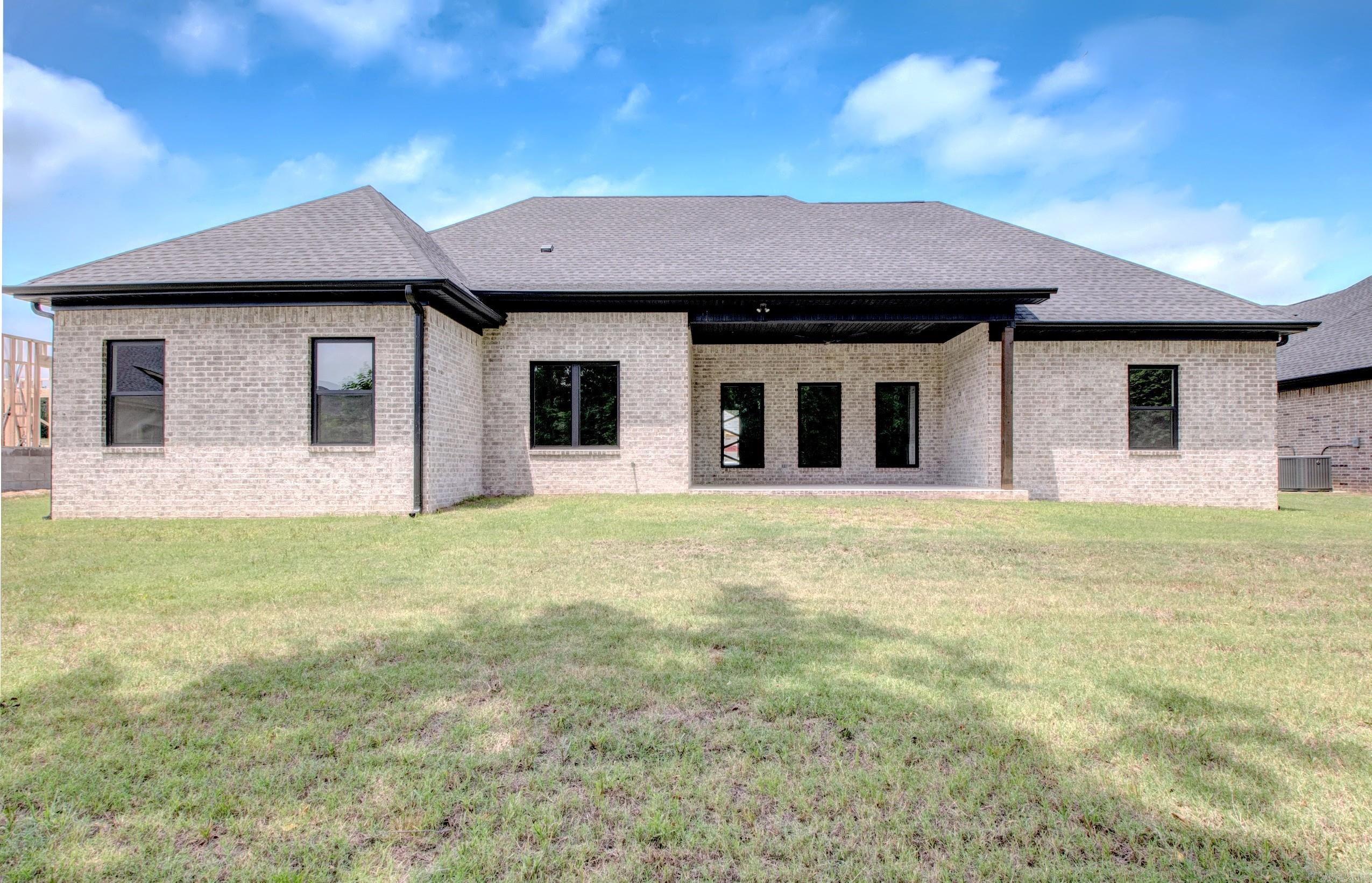 WINDRIDGE ESTATES PHASE 1 - Residential