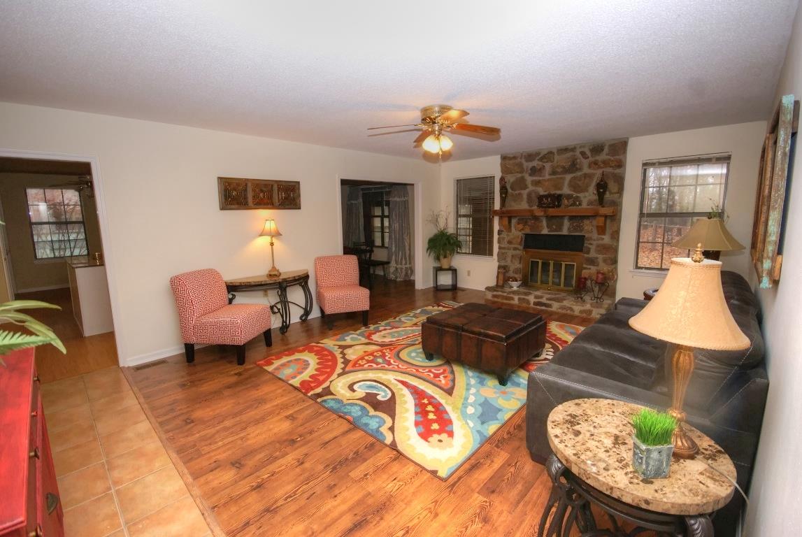 INDIAN HILLS - Residential
