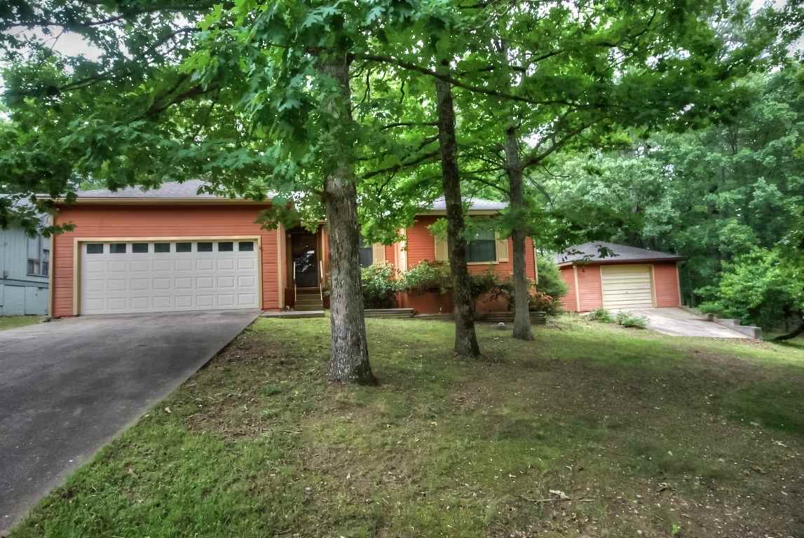INDIAN HILLS - Residential