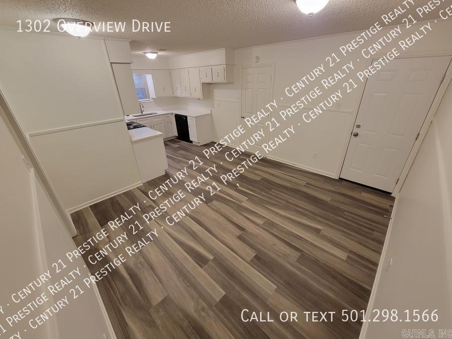 Overlook - Residential Lease