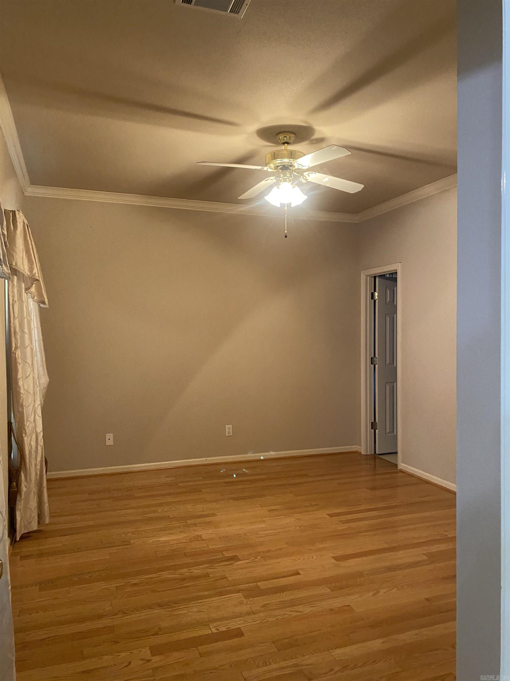 LEXINGTON PARK - Residential