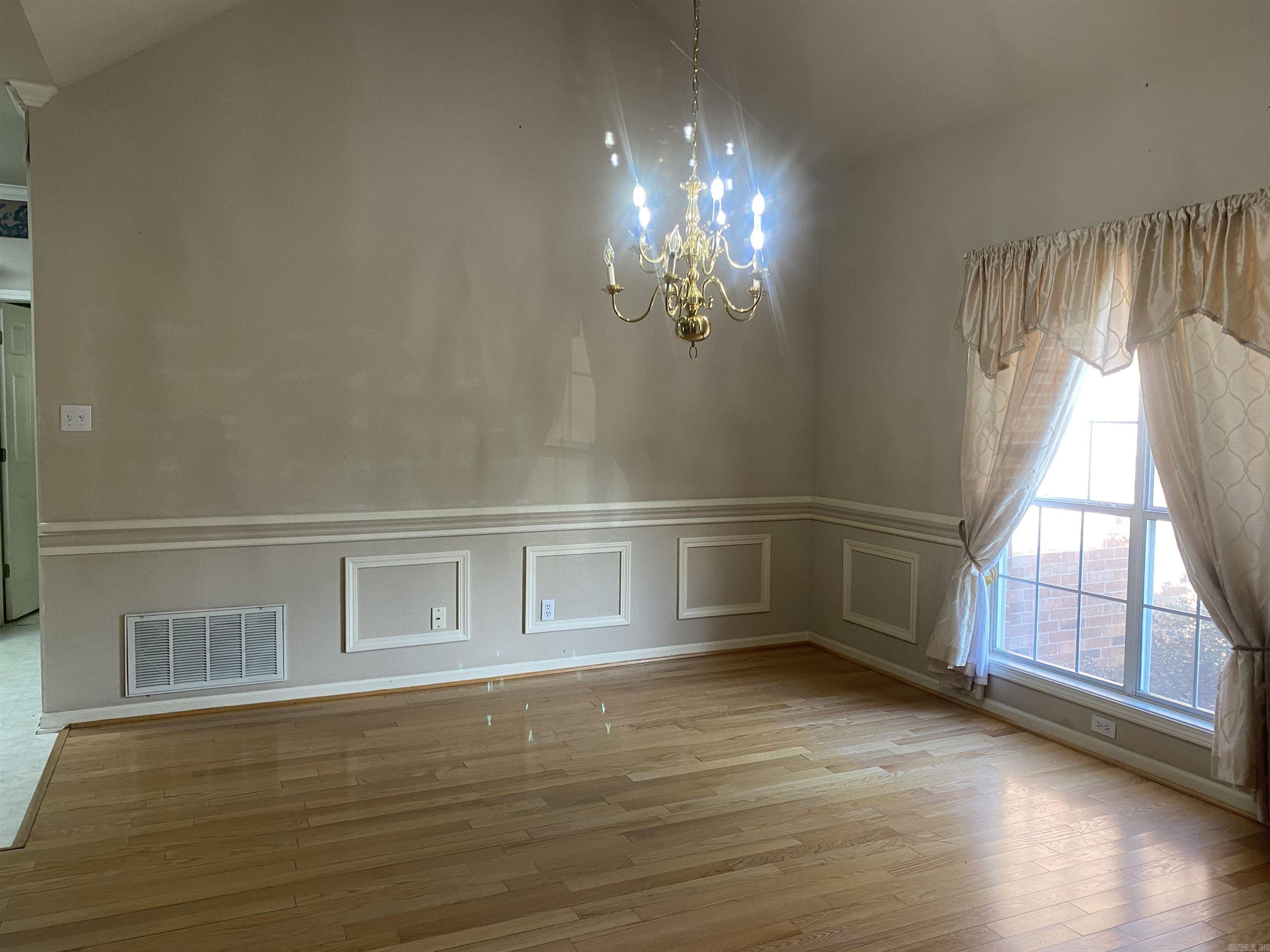 LEXINGTON PARK - Residential