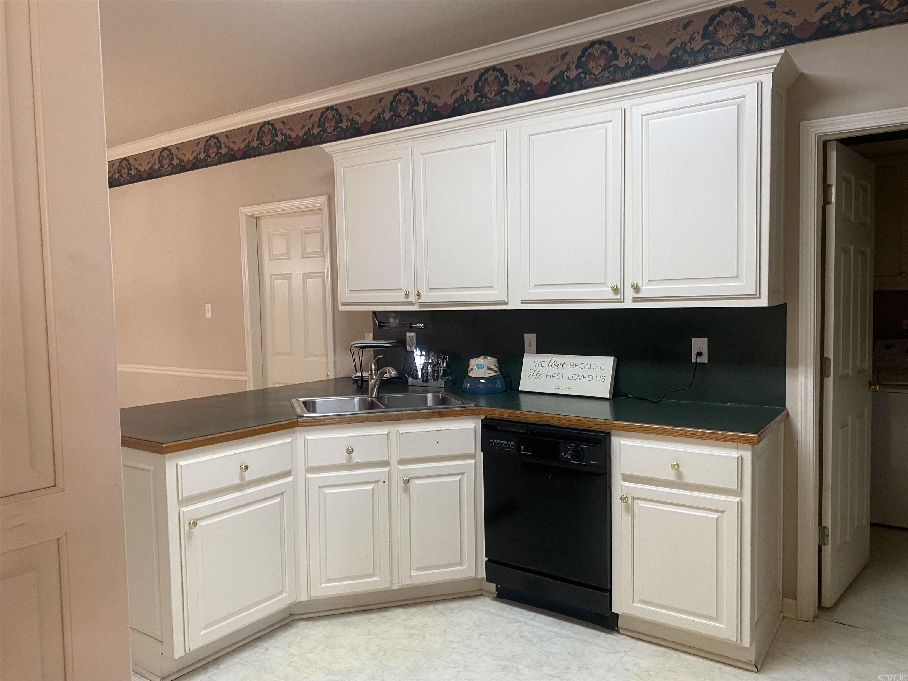 LEXINGTON PARK - Residential