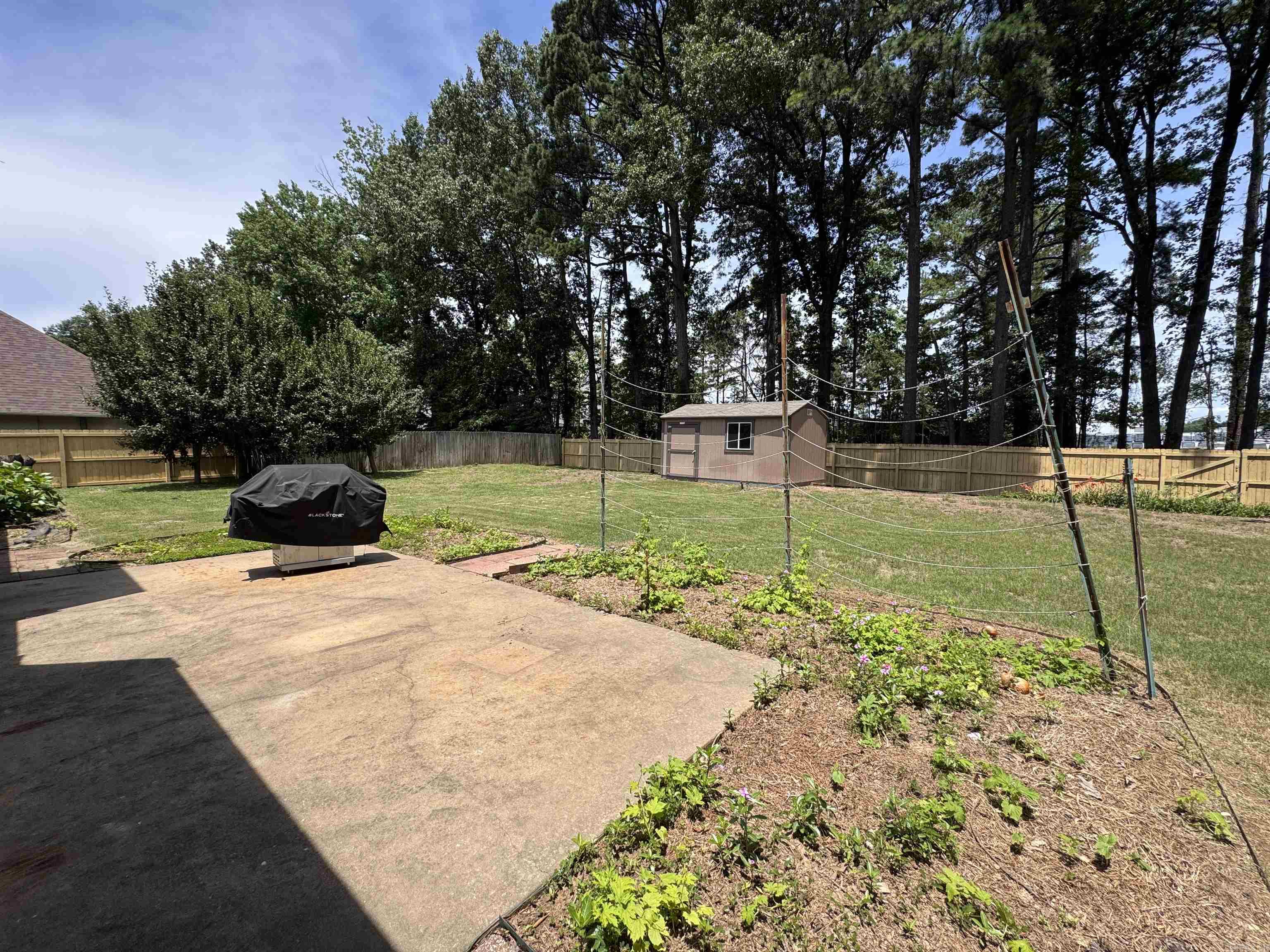 LEXINGTON PARK - Residential