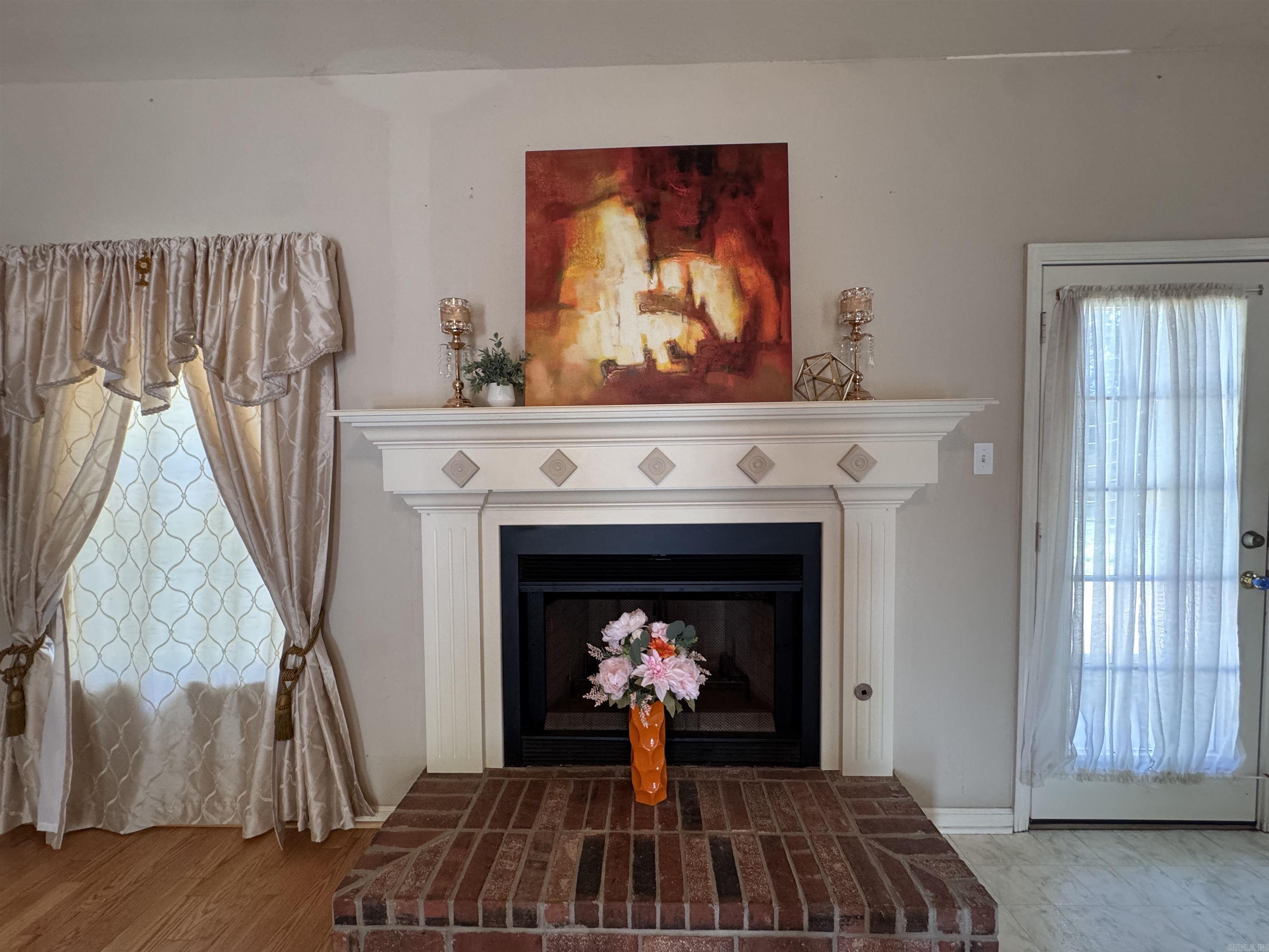 LEXINGTON PARK - Residential