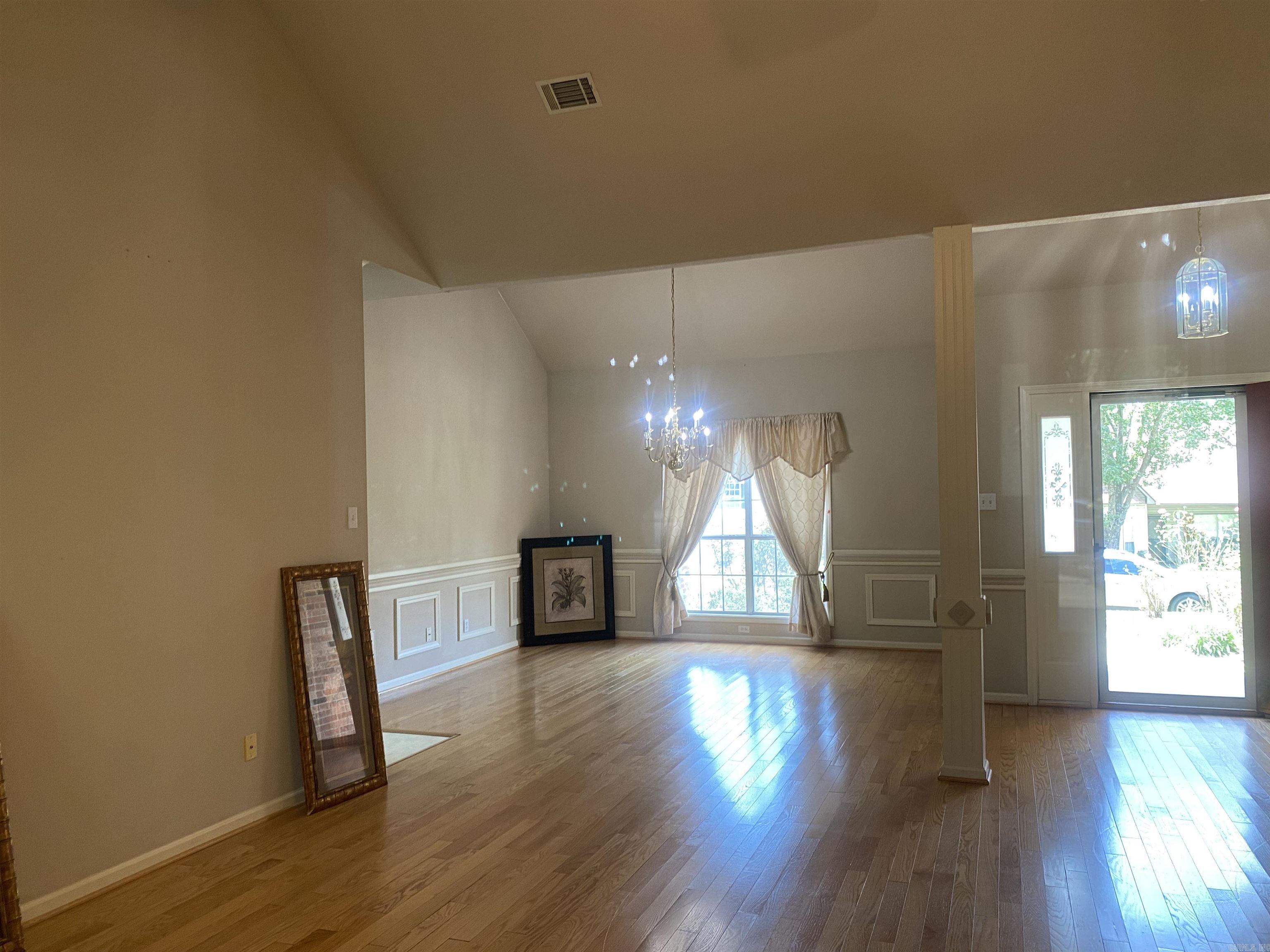 LEXINGTON PARK - Residential