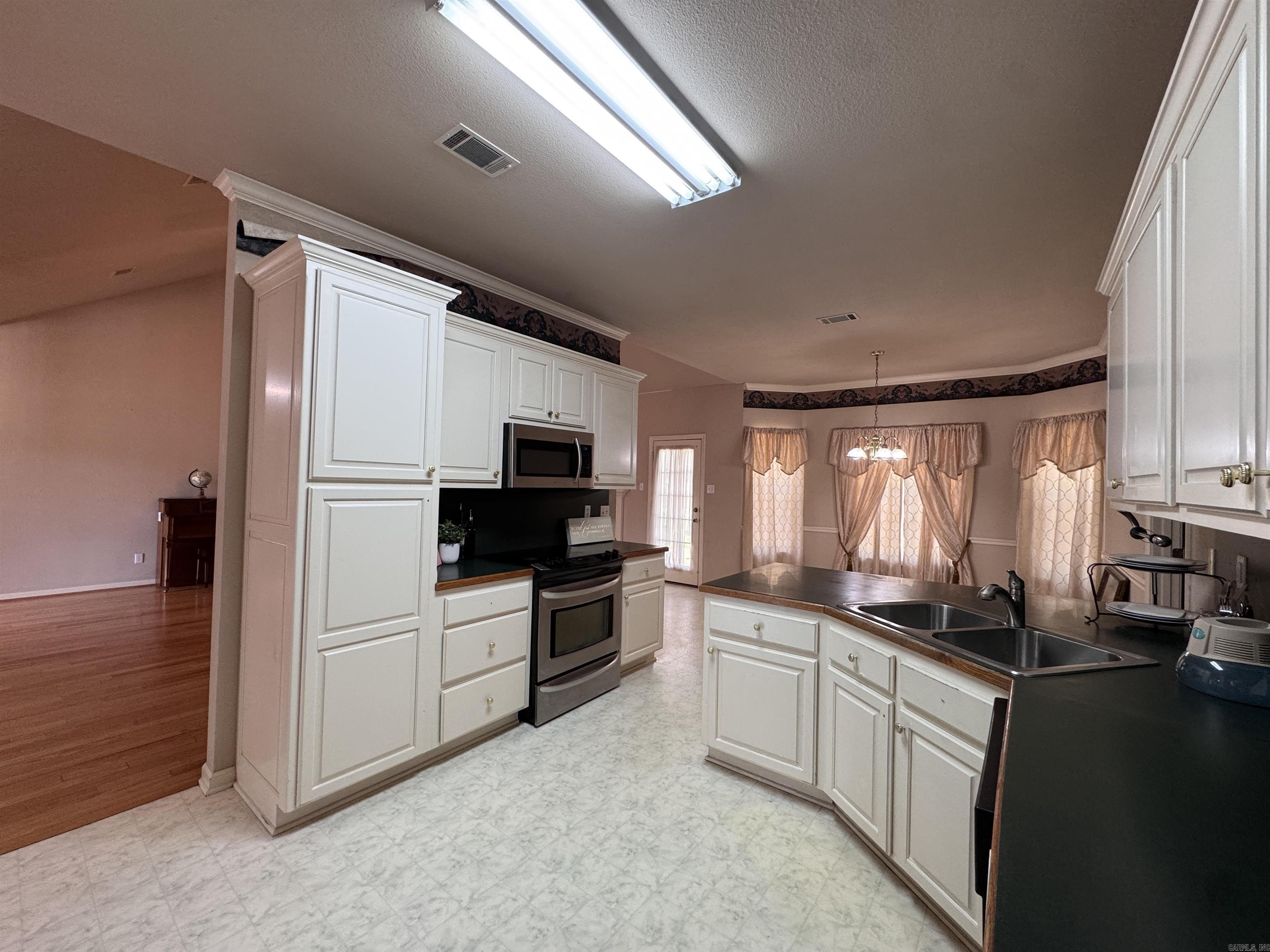 LEXINGTON PARK - Residential