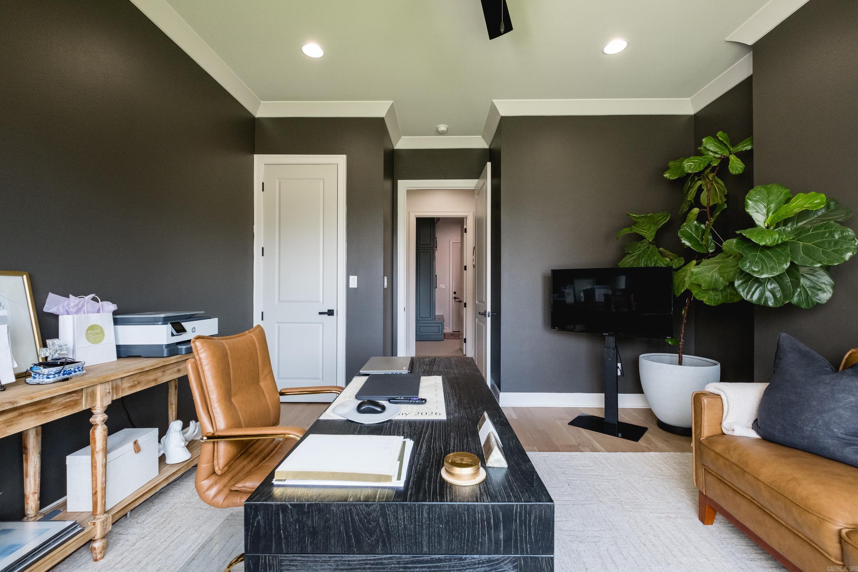 CHENAL VALLEY "FALSTONE COURT" - Residential