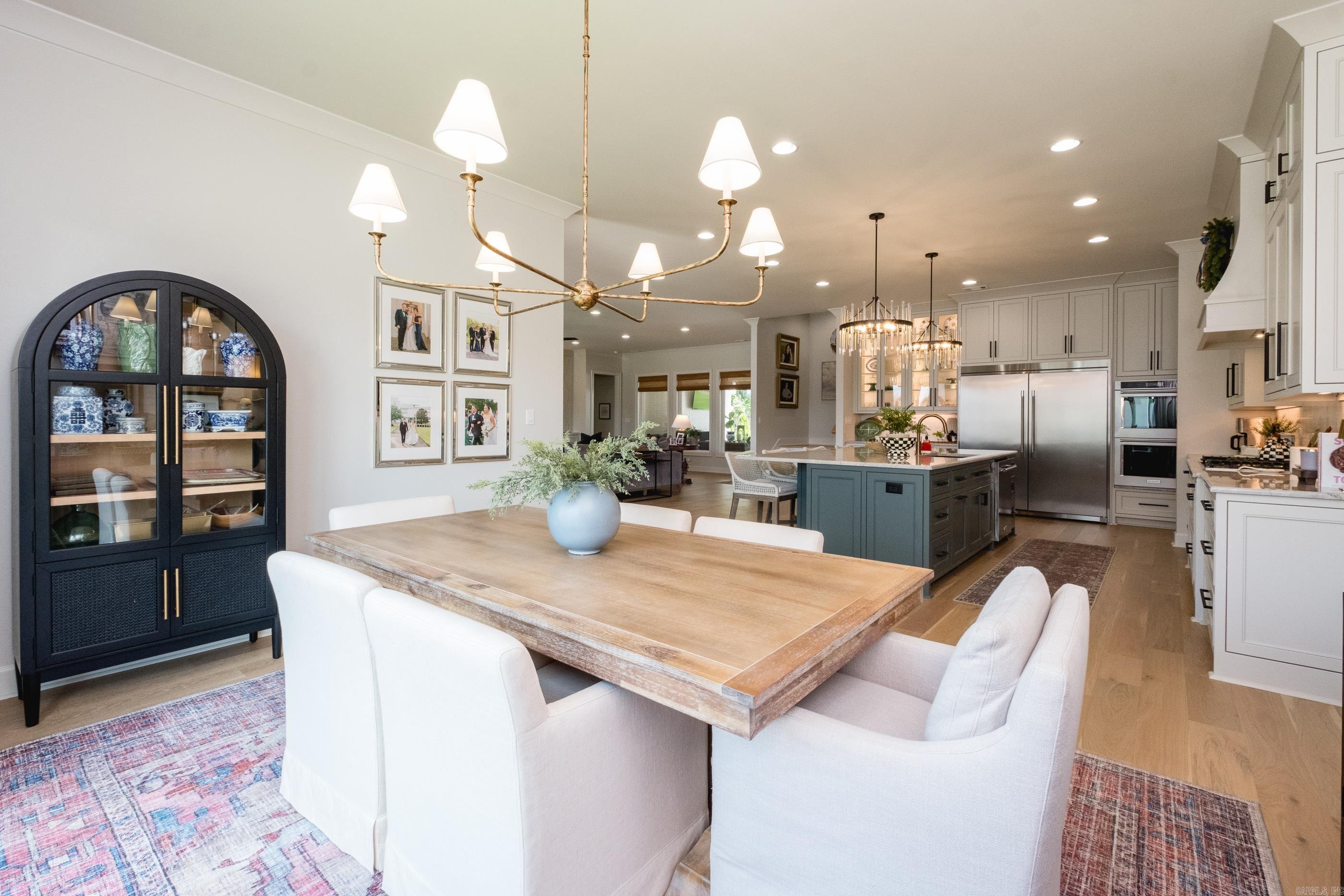 CHENAL VALLEY "FALSTONE COURT" - Residential