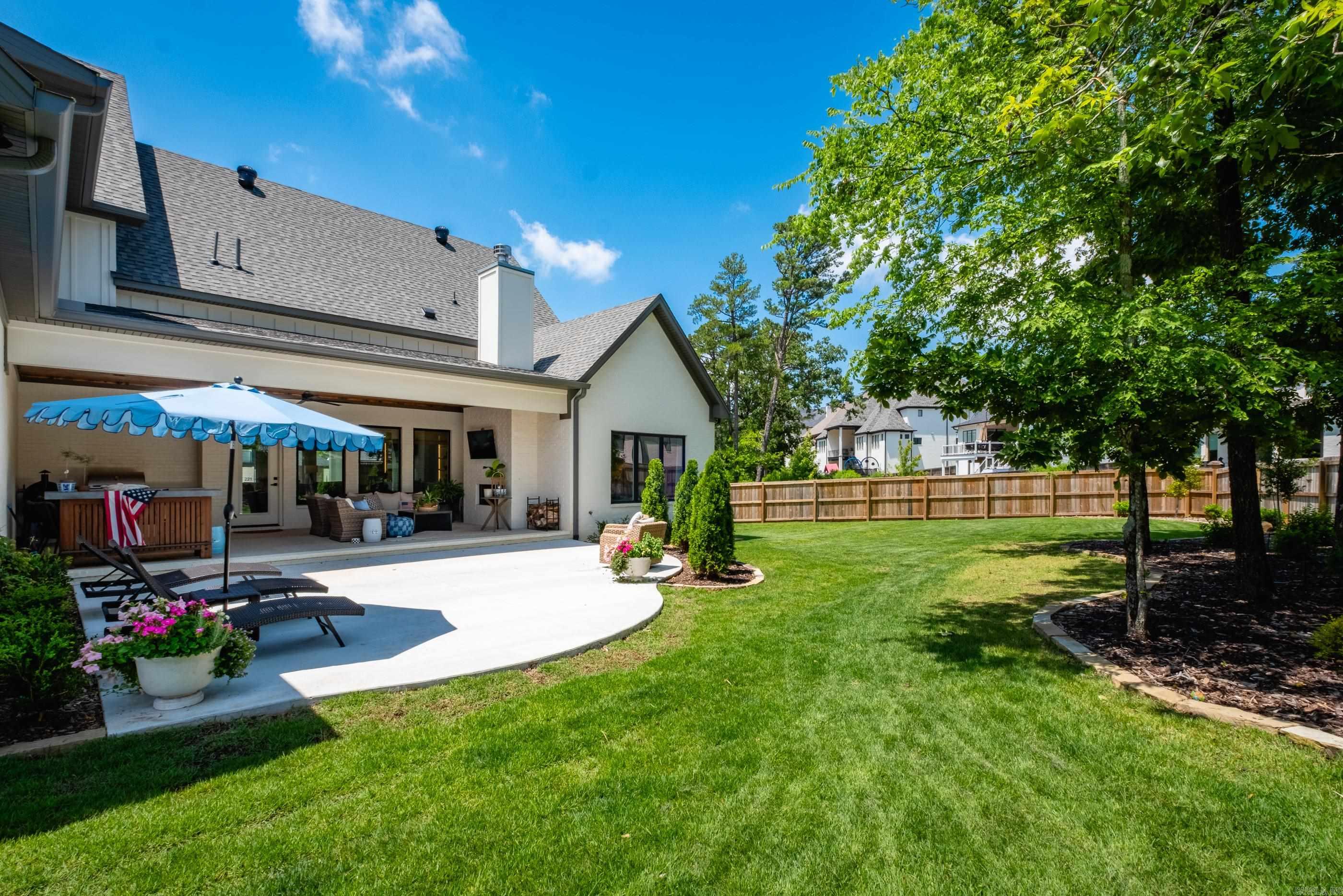 CHENAL VALLEY "FALSTONE COURT" - Residential