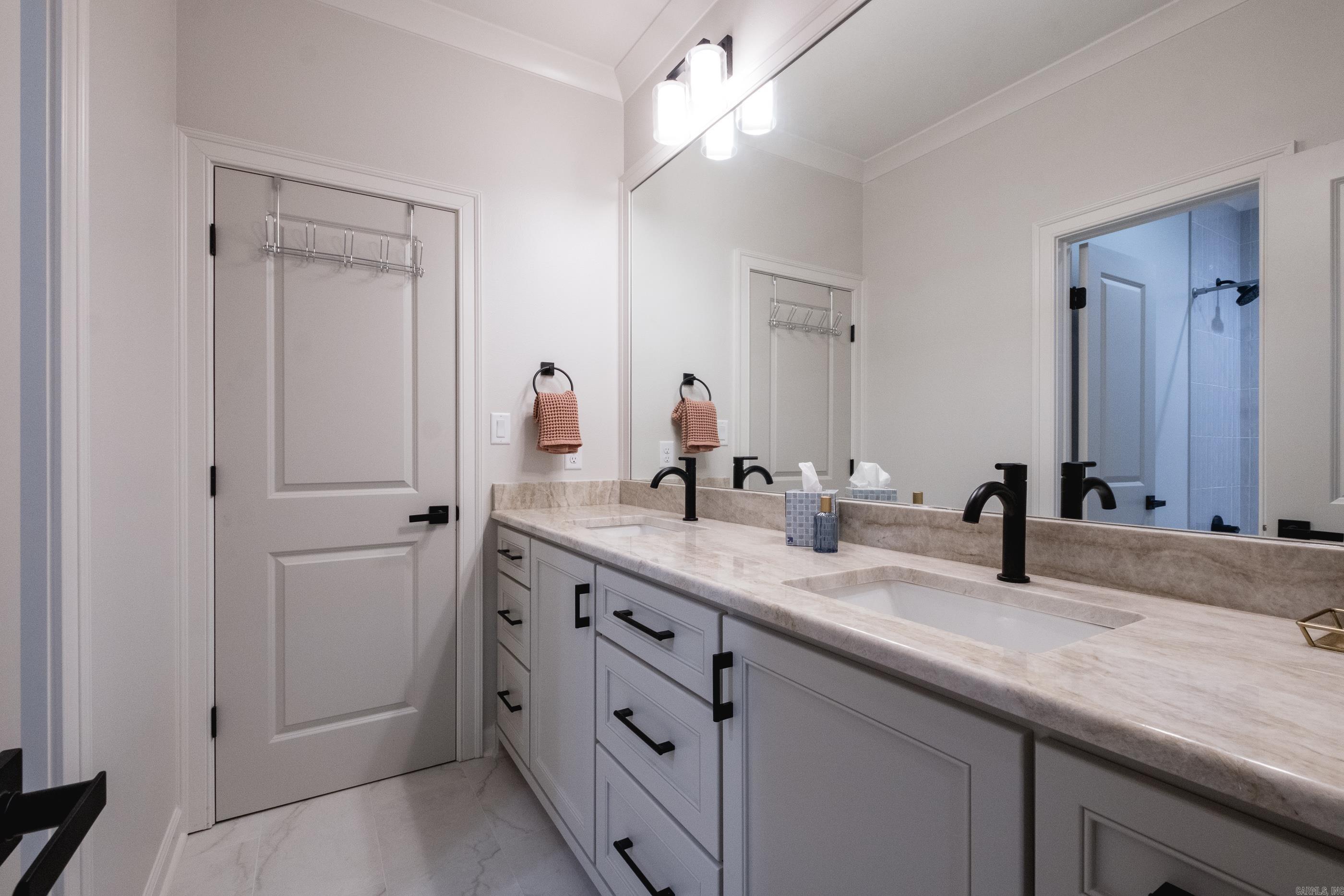 CHENAL VALLEY "FALSTONE COURT" - Residential