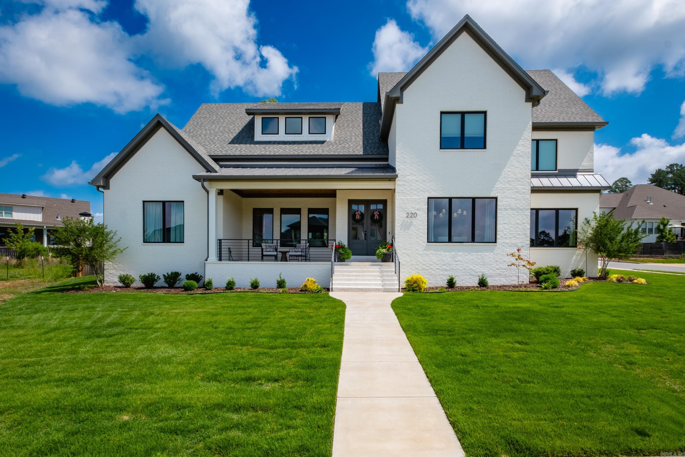 CHENAL VALLEY "FALSTONE COURT" - Residential