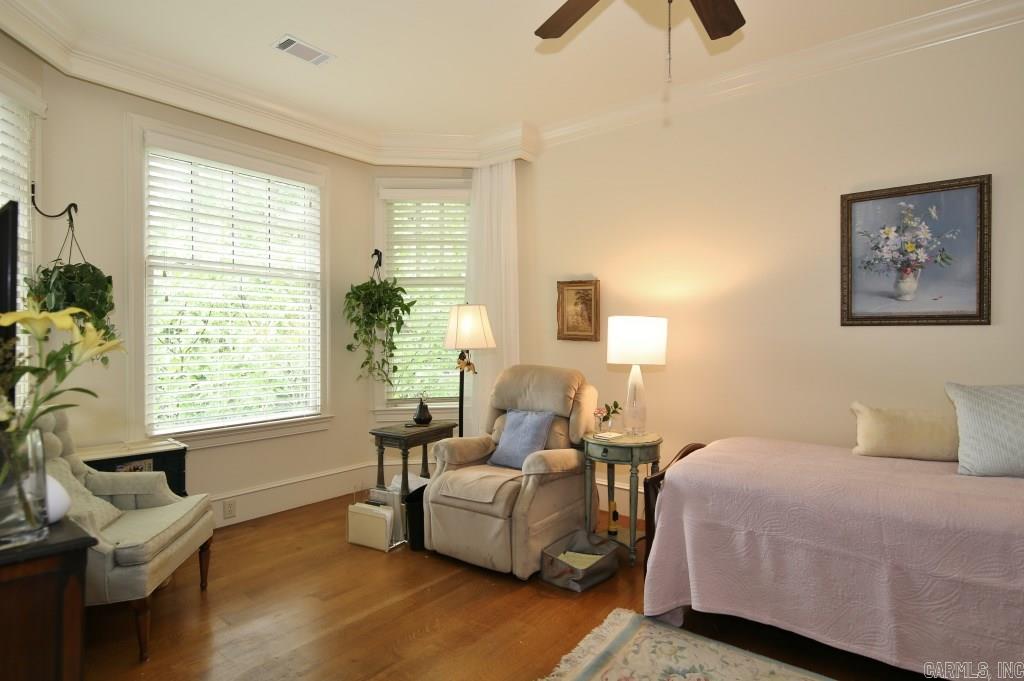ST JOHNS WOOD - Residential