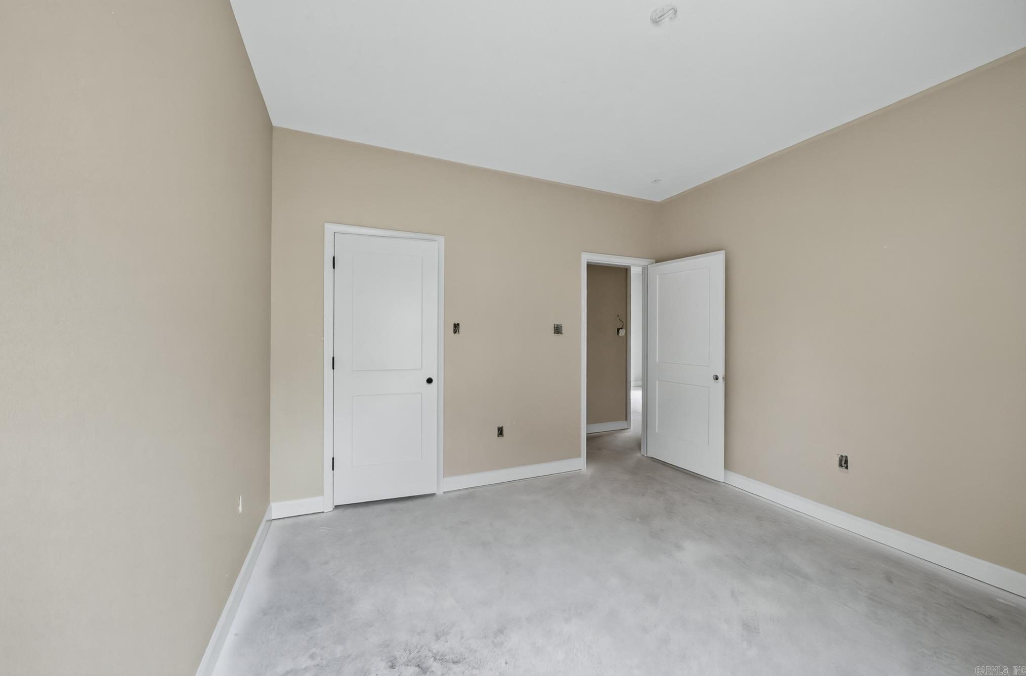 MILLERS GLENN - Residential